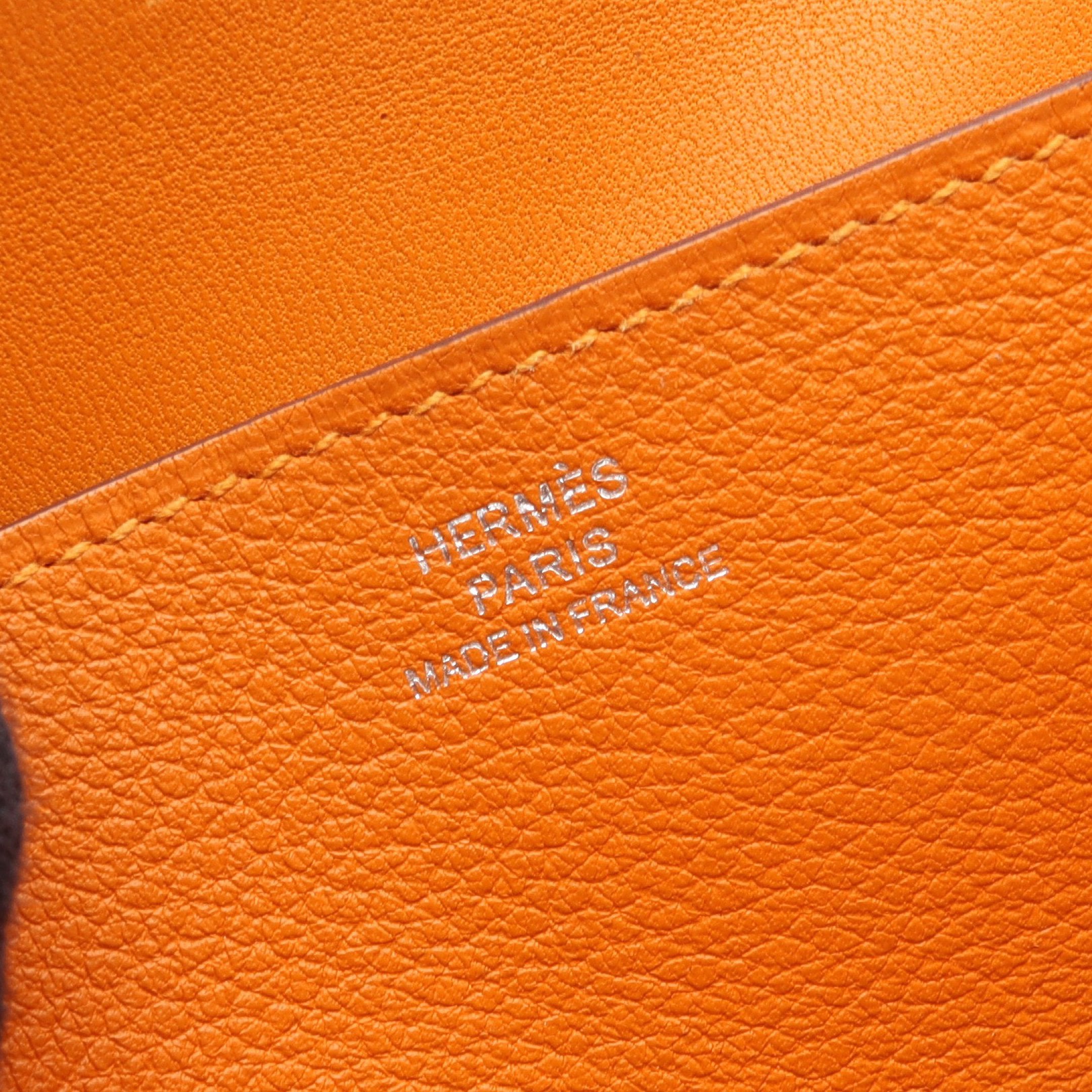 エルメス HERMES ドゴンロング 二つ折り長財布 財布 レザー エバーカラー エバーカラー オレンジ D刻印（2019年製造） レディース オレンジ系 【中古】 ドゴンロング 二つ折り長財布 エバーカラー オレンジ シルバー金具 D