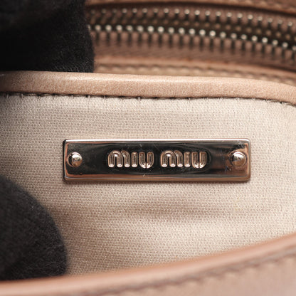 VITELLO SHINE ショルダーバッグ レザー ベージュ ミュウミュウ バッグ miu miu