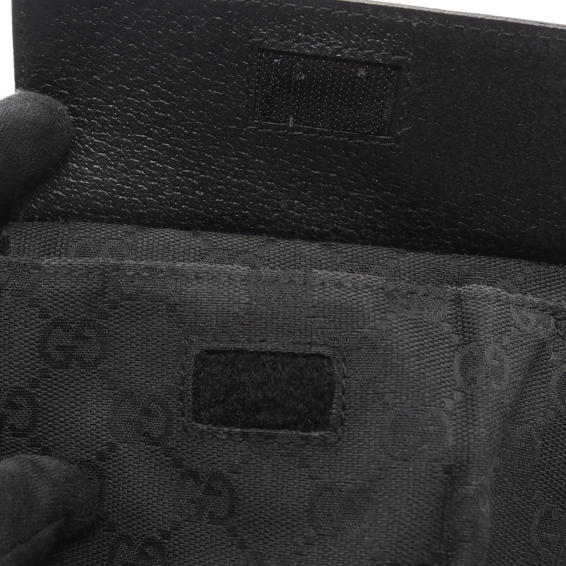 GGキャンバス ボディバッグ ウエストバッグ キャンバス レザー ブラック グッチ バッグ GUCCI