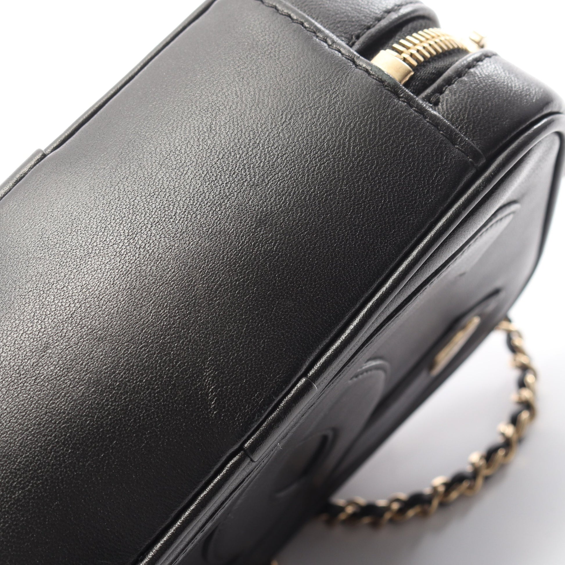 ココマーク チェーンショルダーバッグ ラムスキン ブラック ゴールド金具 シャネル バッグ CHANEL