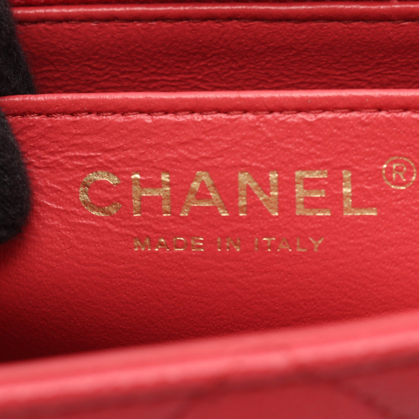 ミニマトラッセ チェーンショルダーバッグ キャビアスキン ピンク ゴールド金具 シャネル バッグ CHANEL