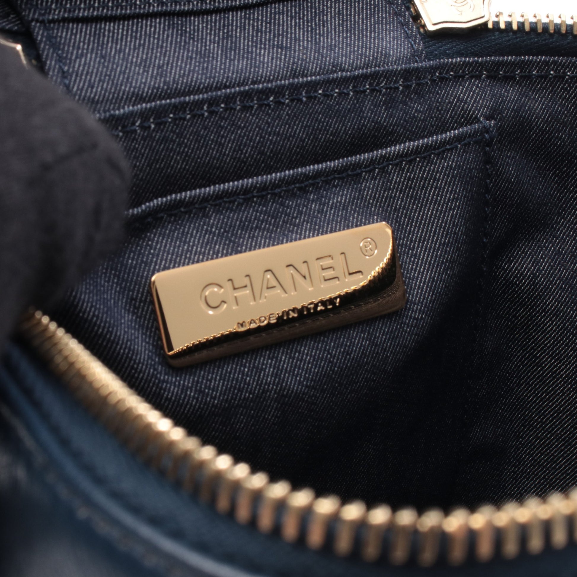 ココマーク チェーンショルダーバッグ バニティバッグ ラムスキン ネイビー ゴールド金具 シャネル バッグ CHANEL
