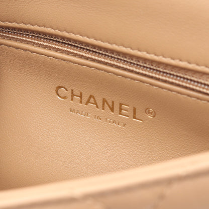 ミニマトラッセ チェーンショルダーバッグ ラムスキン ベージュ ゴールド金具 シャネル バッグ CHANEL