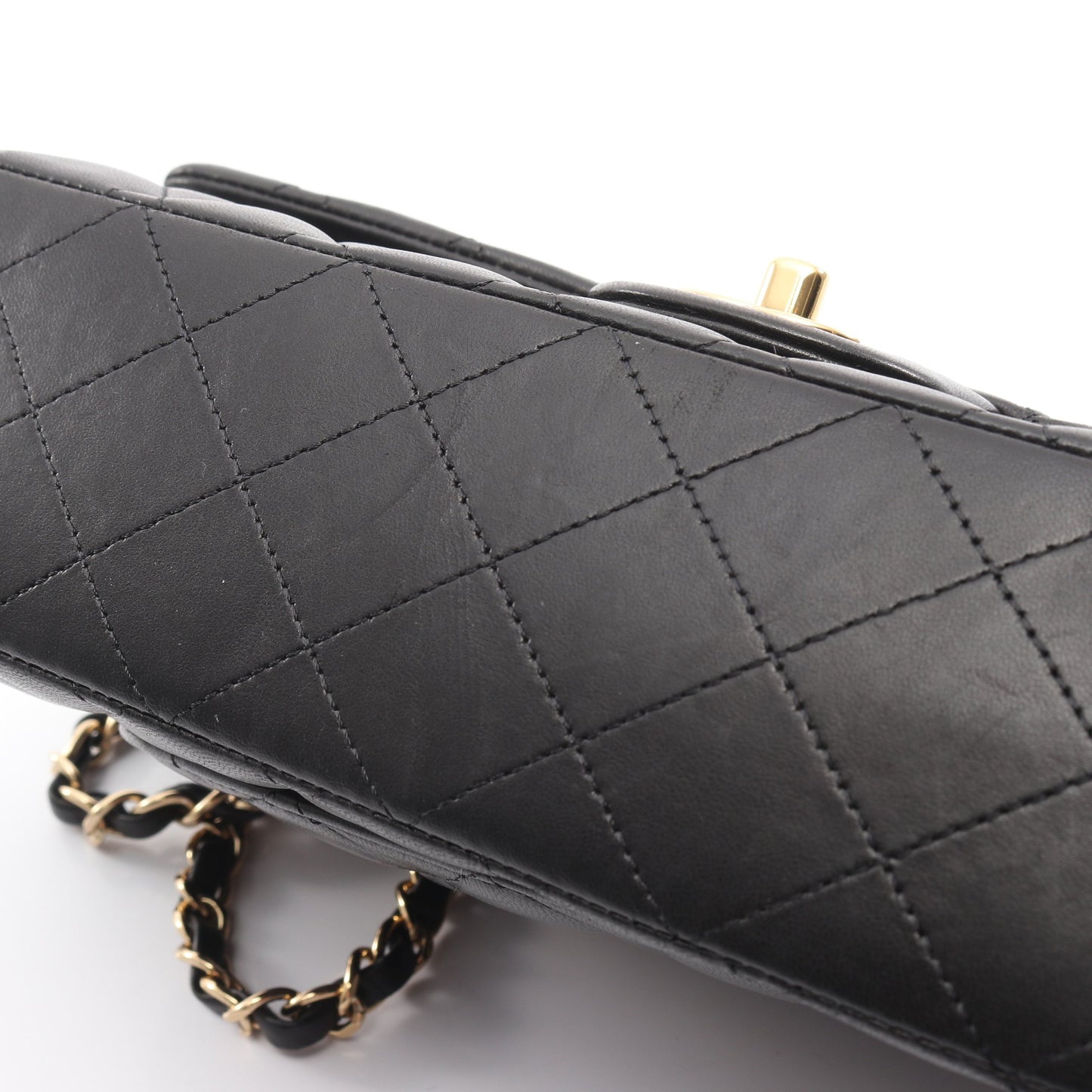マトラッセ Wフラップ Wチェーンショルダーバッグ ラムスキン ブラック ゴールド金具 シャネル バッグ CHANEL