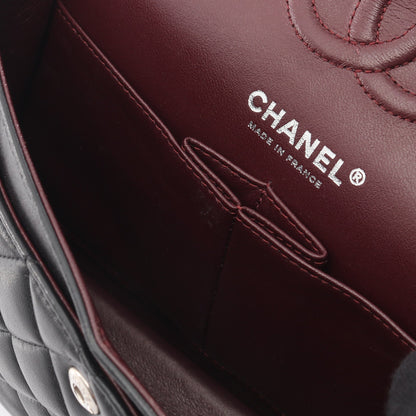 マトラッセ Wフラップ Wチェーンショルダーバッグ ラムスキン ブラック シルバー金具 シャネル バッグ CHANEL