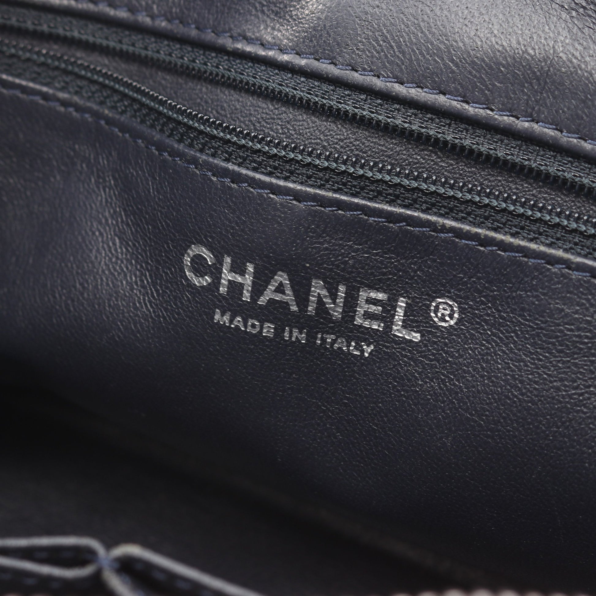 マトラッセ カメラバッグ チェーンショルダーバッグ キャビアスキン ピンク アンティークシルバー金具 シャネル バッグ CHANEL