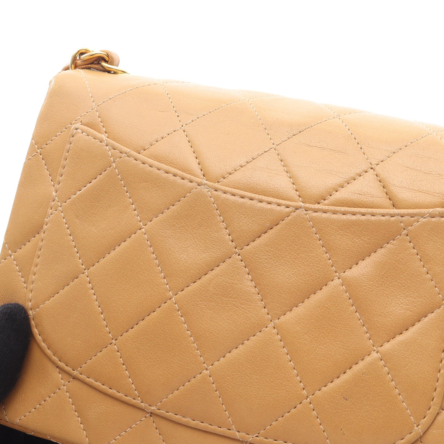 ミニマトラッセ チェーンショルダーバッグ ラムスキン ベージュ ゴールド金具 シャネル バッグ CHANEL