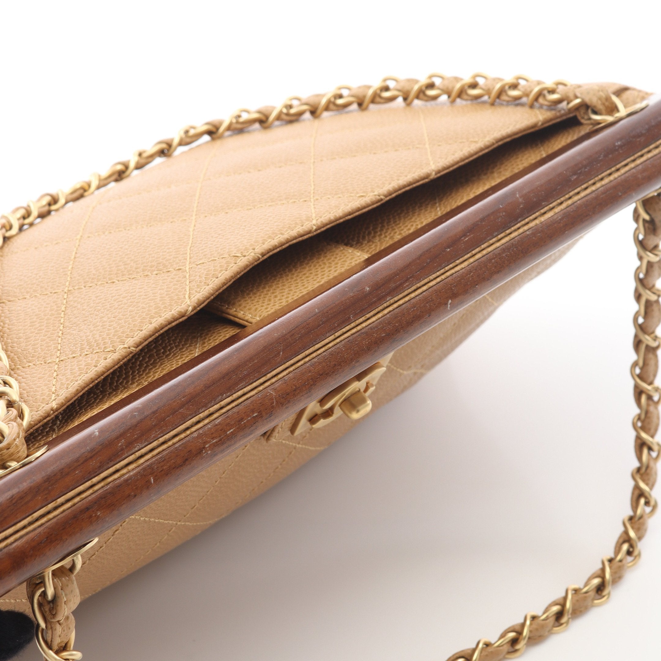 マトラッセ チェーンハンドバッグ キャビアスキン ウッド ベージュ