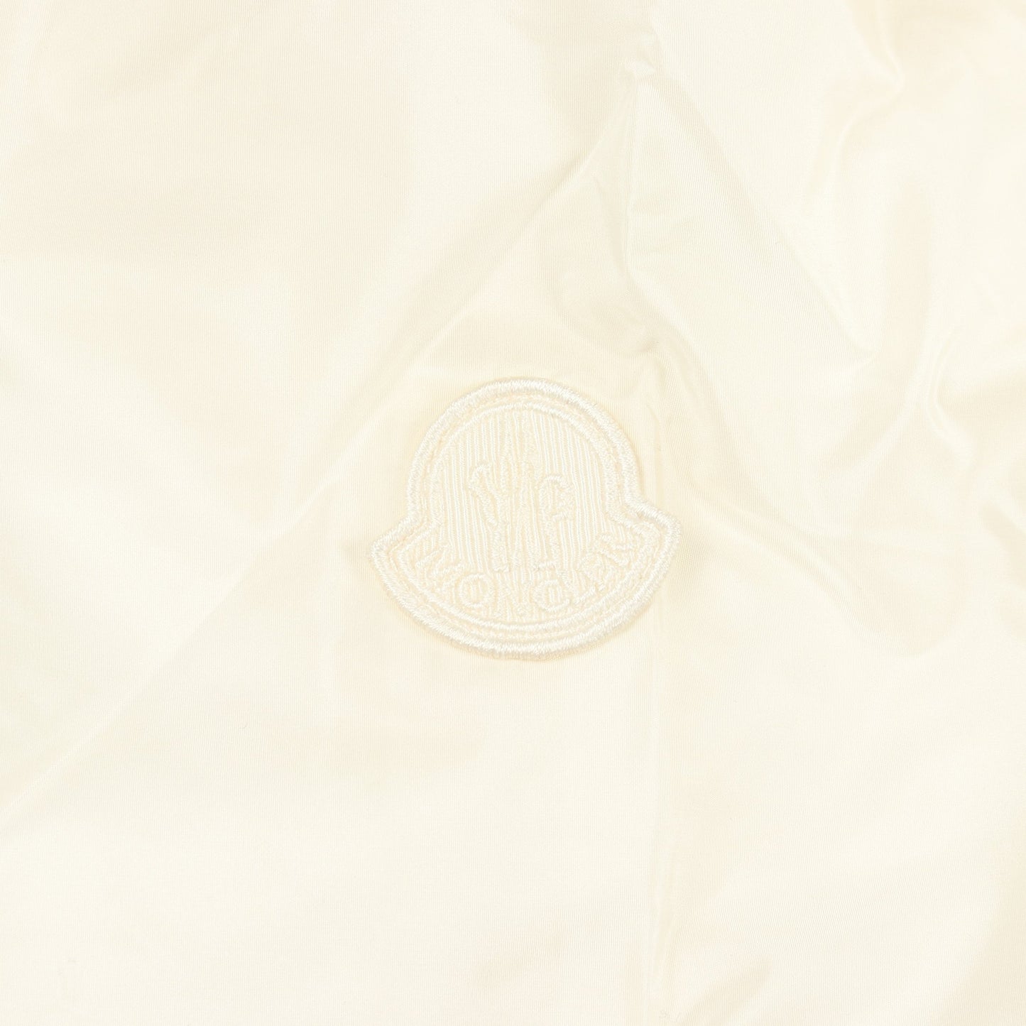 FILIRA ナイロンジャケット ナイロン アイボリー フード付き モンクレール アウター MONCLER