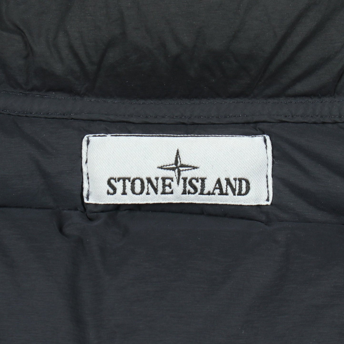 SEAMLESS TUNNEL NYLON DOWN ダウンジャケット ナイロン ネイビー ストーンアイランド アウター Stone Island