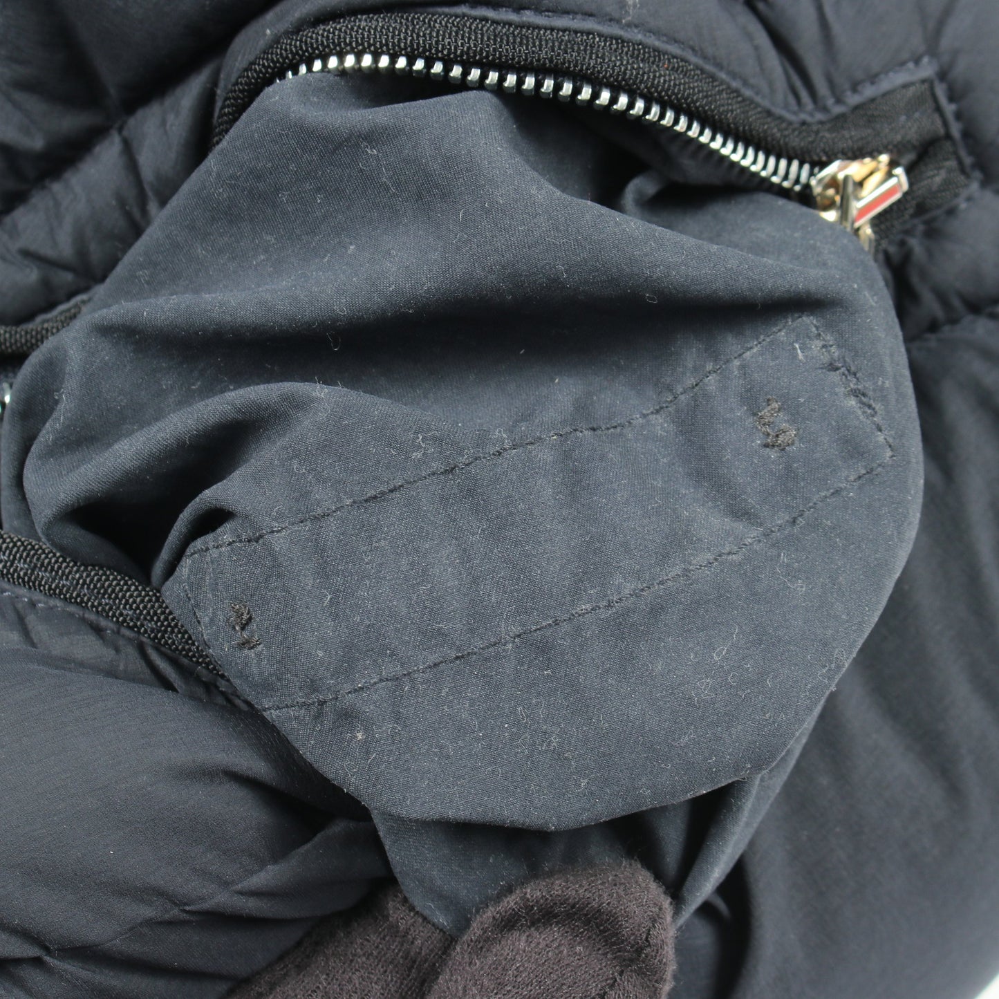 SEAMLESS TUNNEL NYLON DOWN ダウンジャケット ナイロン ネイビー ストーンアイランド アウター Stone Island