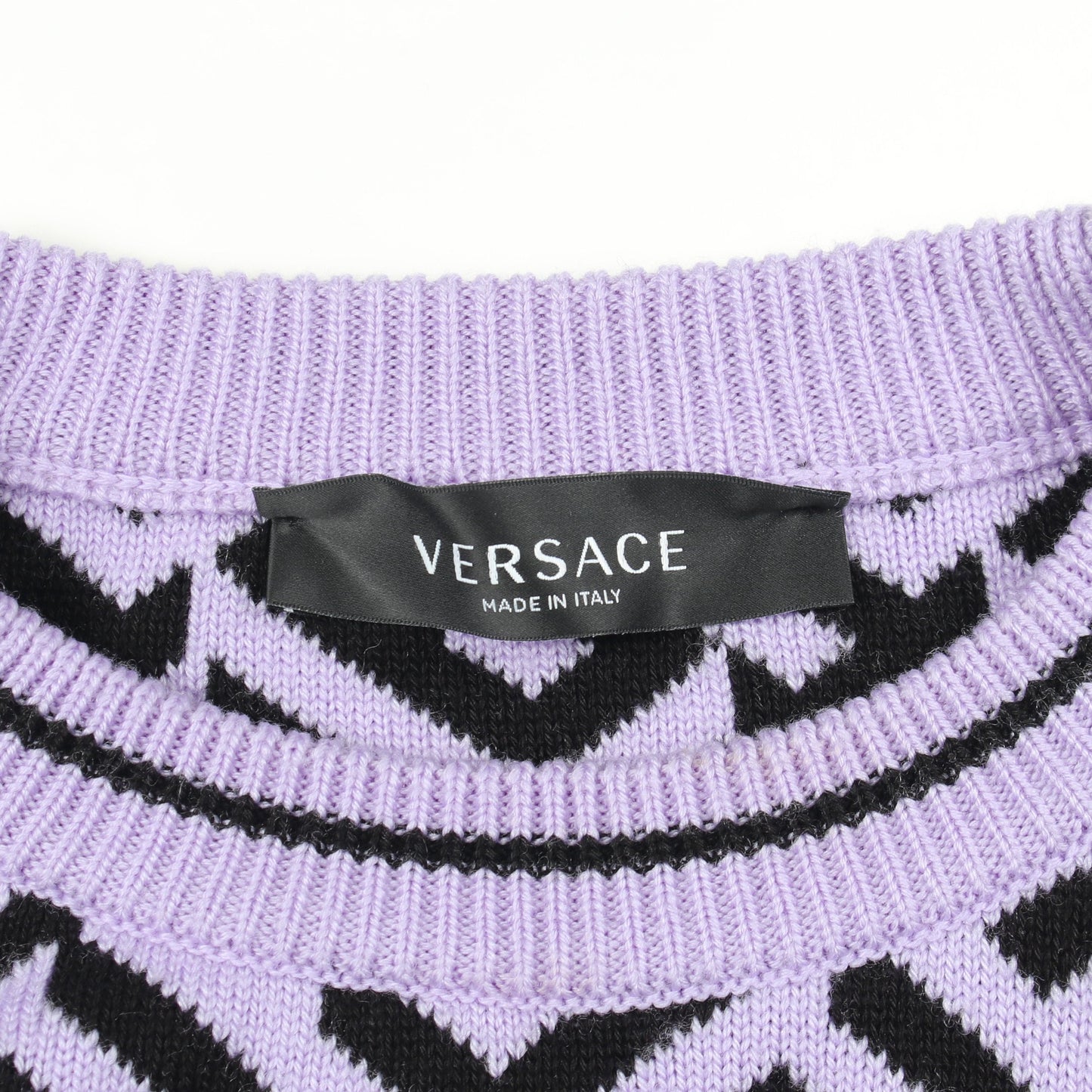 メデューサ ニット クルーネック ウール コットン ライトパープル ブラック ヴェルサーチ トップス Versace