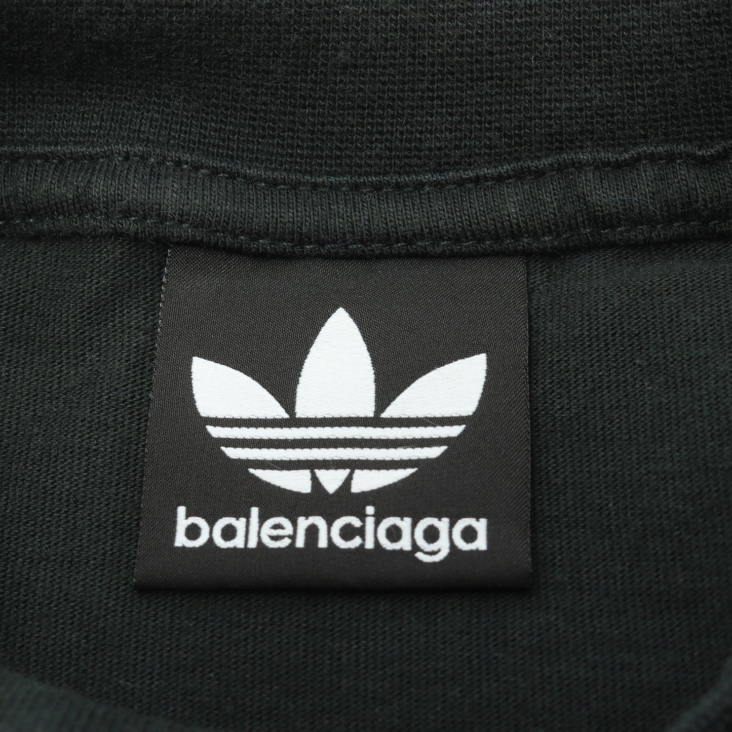 BALENCIAGA × adidas トレフォイル 半袖Tシャツ クルーネック 刺繍 コットン ダークグリーン バレンシアガ トップス BALENCIAGA