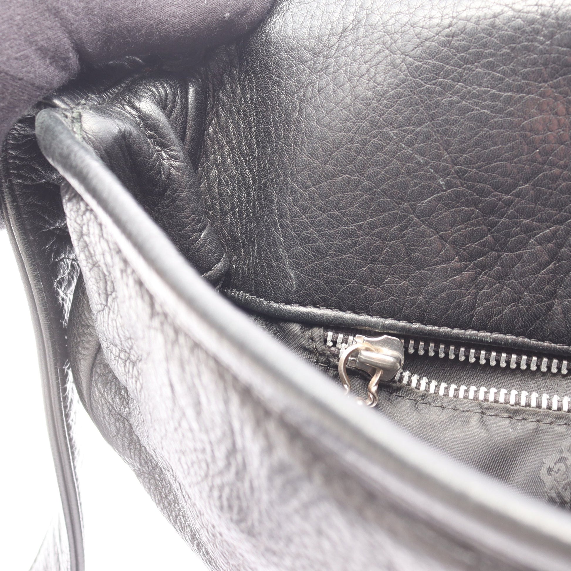 フィリグリークロス ショルダーバッグ レザー ブラック クロムハーツ バッグ Chrome Hearts