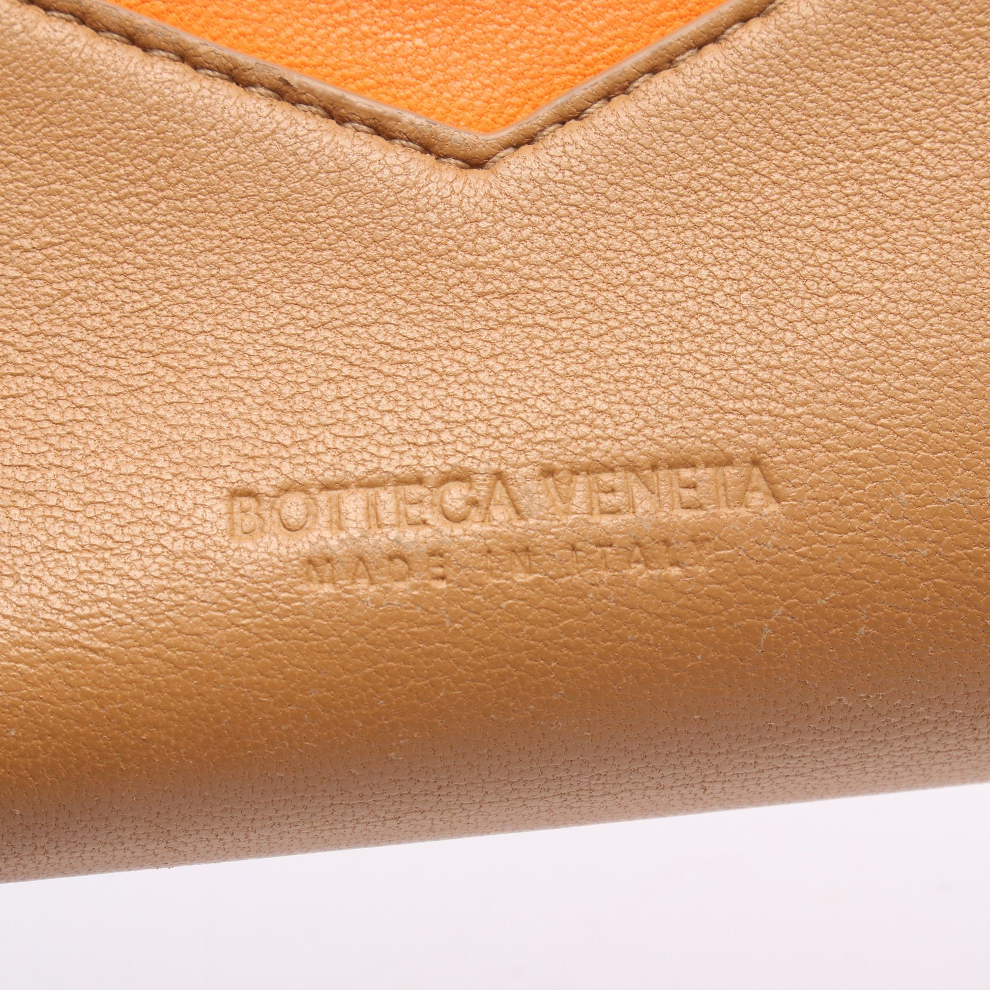 二つ折り財布 レザー ライトブラウン オレンジ ボッテガヴェネタ 財布・小物 BOTTEGA VENETA