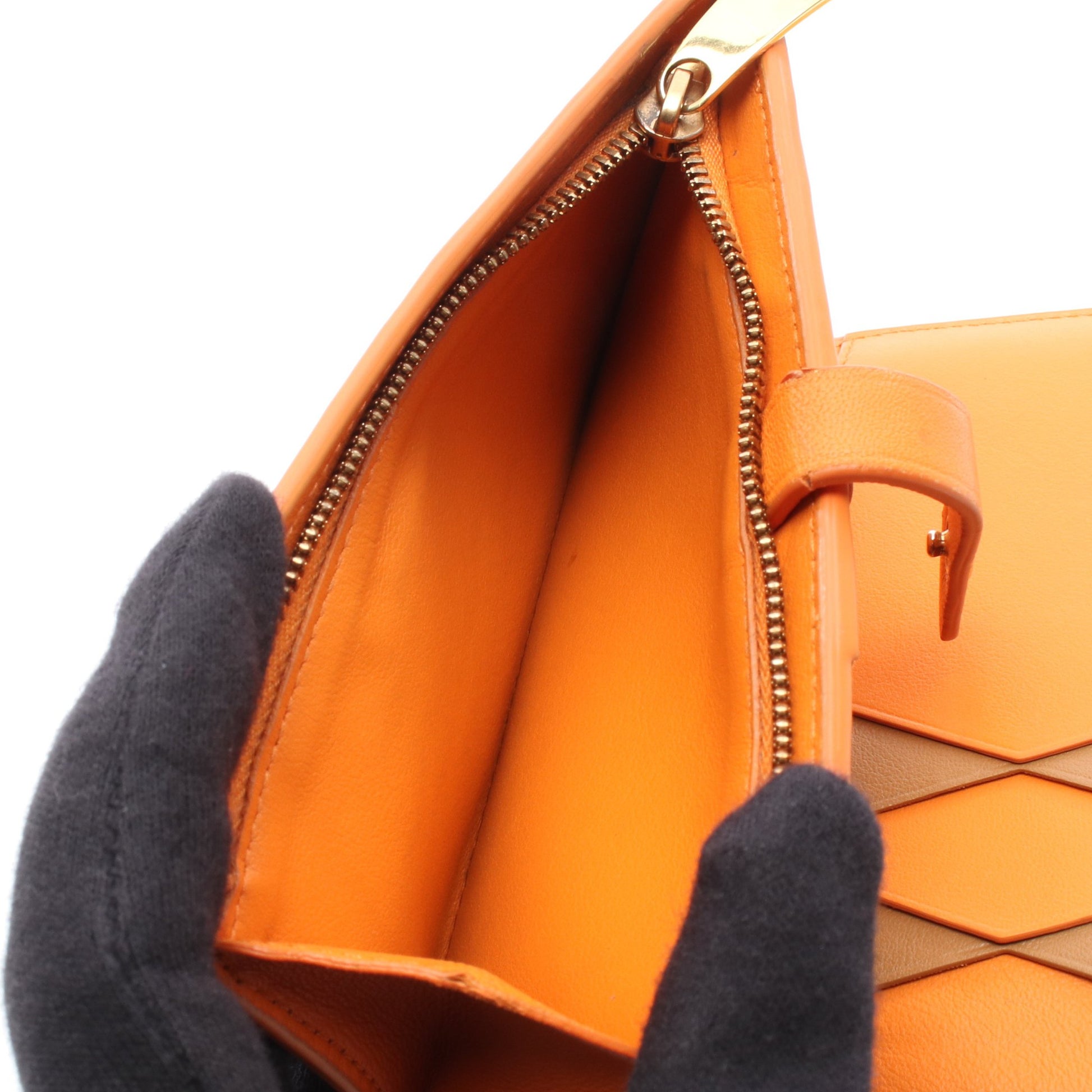 二つ折り財布 レザー ライトブラウン オレンジ ボッテガヴェネタ 財布・小物 BOTTEGA VENETA