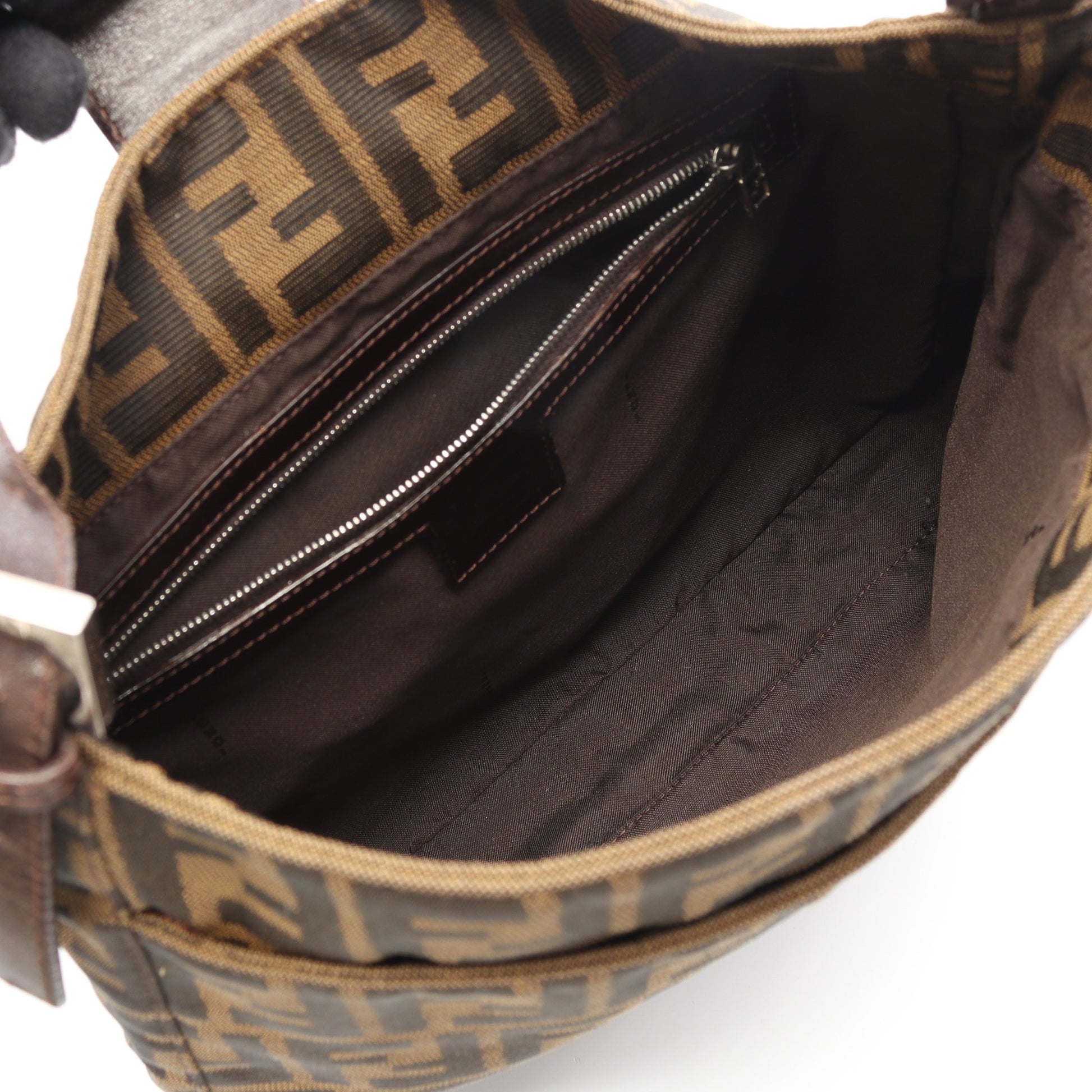 ズッカ ワンショルダーバッグ ナイロン レザー ブラウン ダークブラウン フェンディ バッグ FENDI