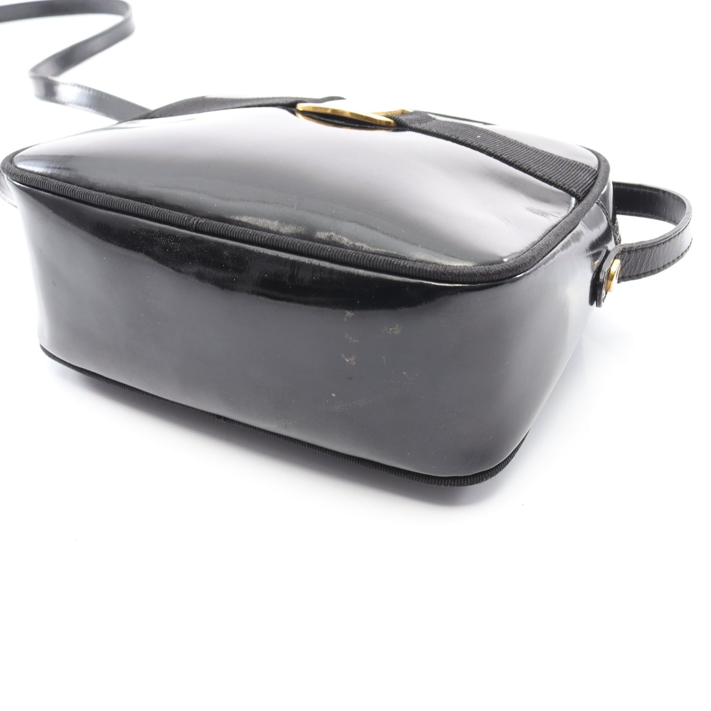 ヴァラリボン ショルダーバッグ エナメルレザー ブラック サルヴァトーレフェラガモ バッグ Salvatore Ferragamo