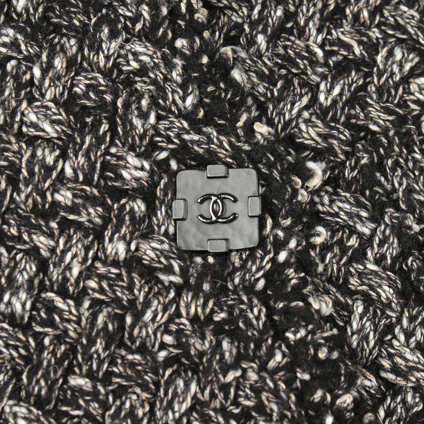 ココマークボタン ニット コート カシミヤ ウール リネン ブラック ホワイト シャネル アウター CHANEL
