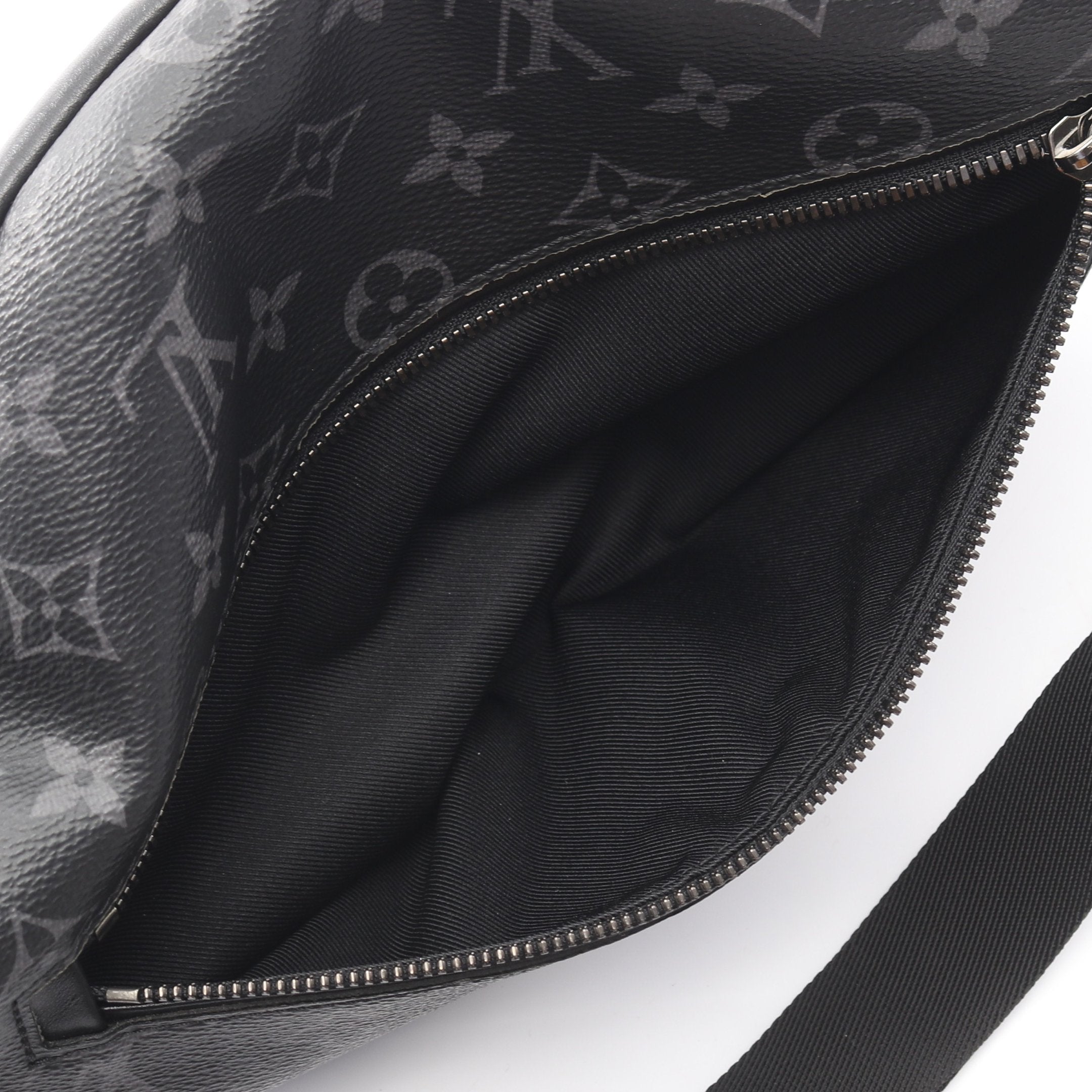 ディスカバリー バムバッグPM モノグラムエクリプス ボディバッグ