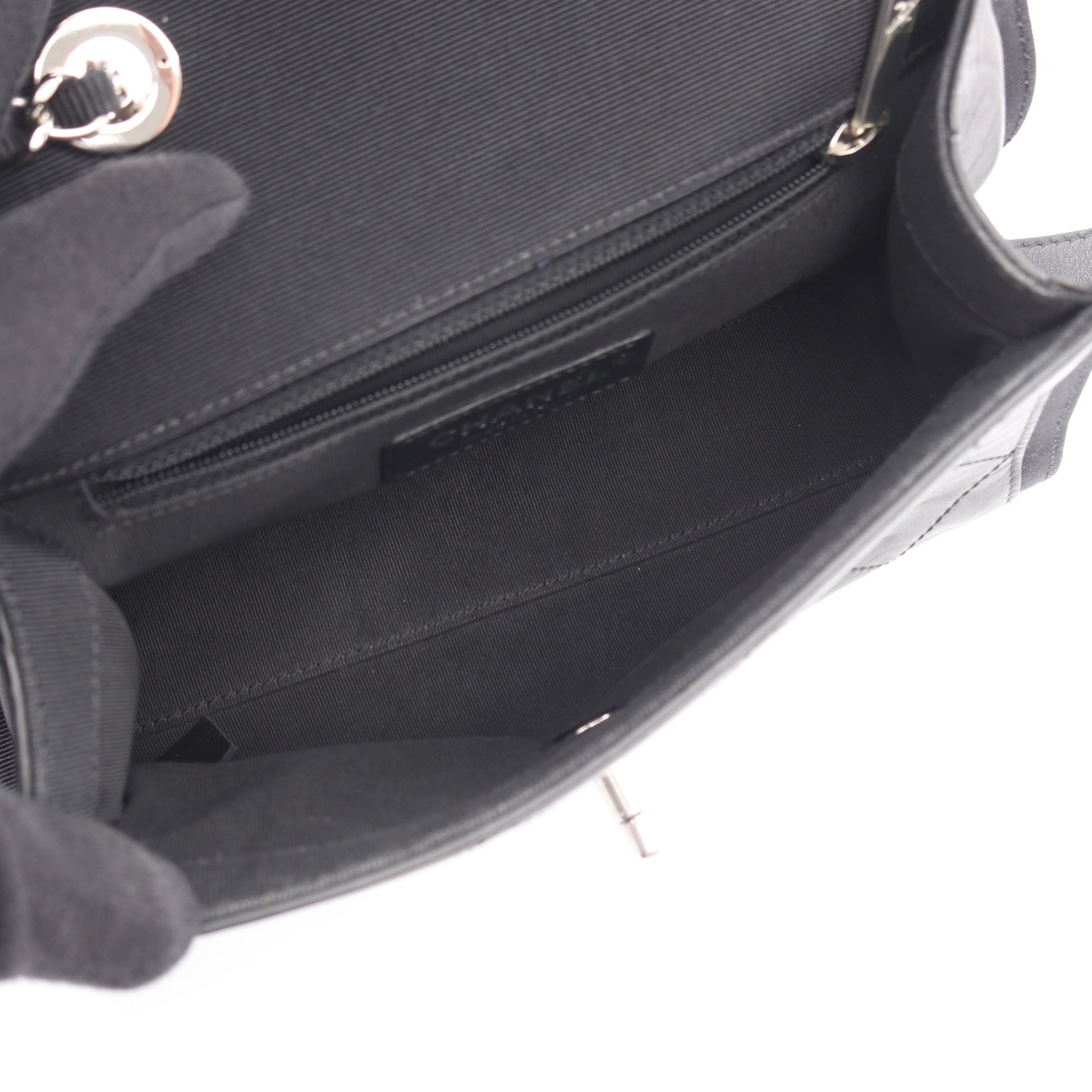 マトラッセ Wチェーンショルダーバッグ レザー ブラック シルバー金具 シャネル バッグ CHANEL