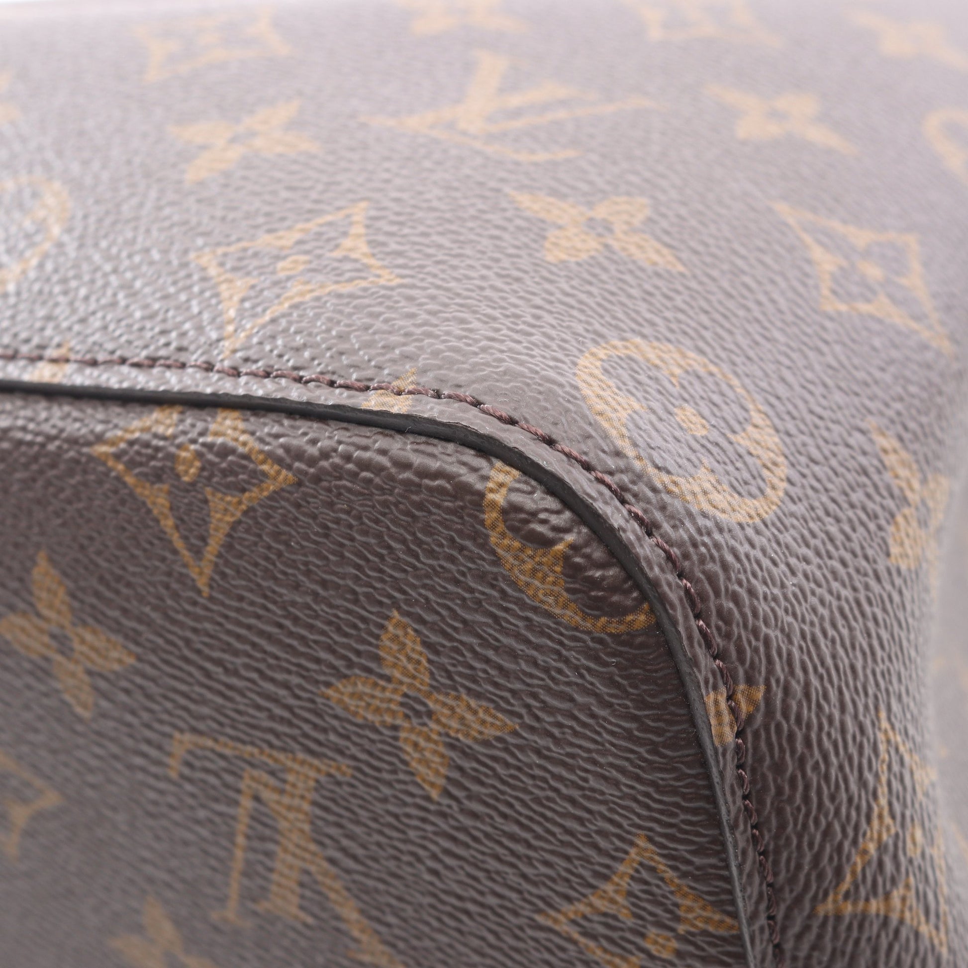 ネオノエ モノグラム ローズプードル ショルダーバッグ PVC レザー ブラウン ライトピンク ルイヴィトン バッグ LOUIS VUITTON