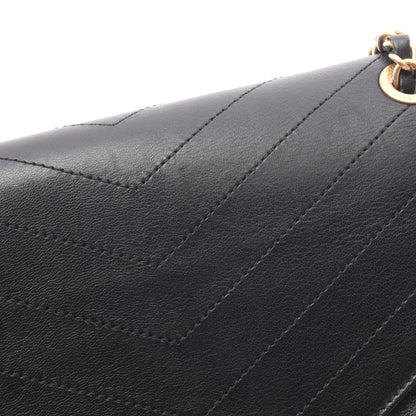 シェブロン Vステッチ チェーンショルダーバッグ レザー ブラック ゴールド金具 シャネル バッグ CHANEL