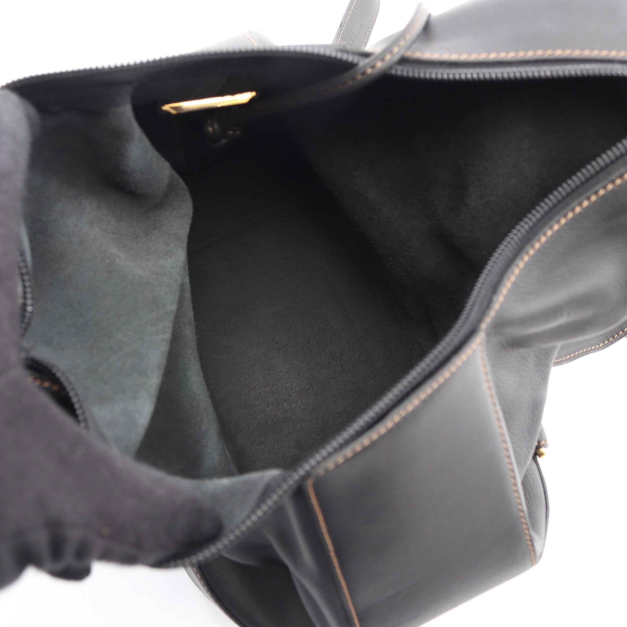 アントン ショルダーバッグ レザー ブラック ロエベ – RECLO