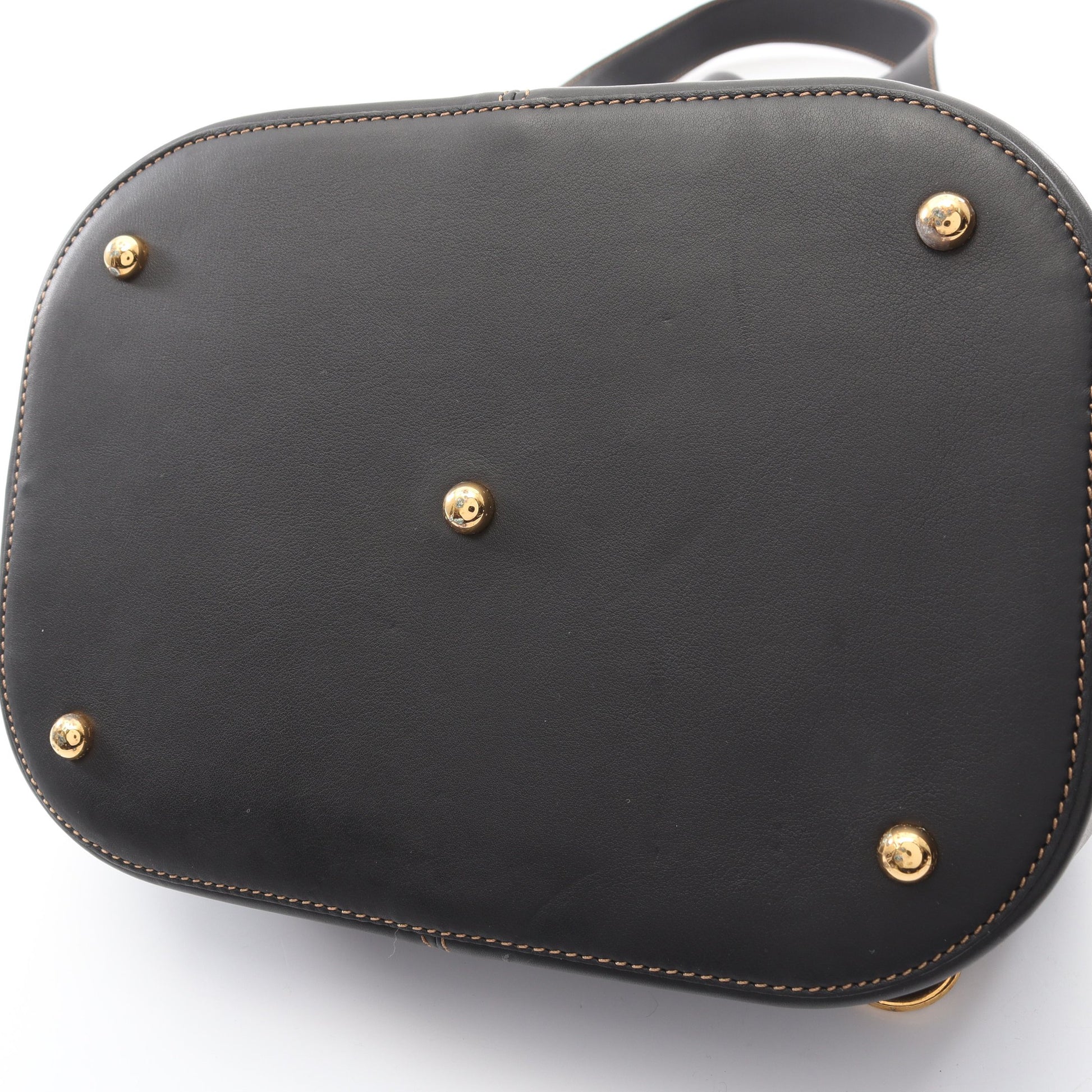 アントン ショルダーバッグ レザー ブラック ロエベ バッグ LOEWE
