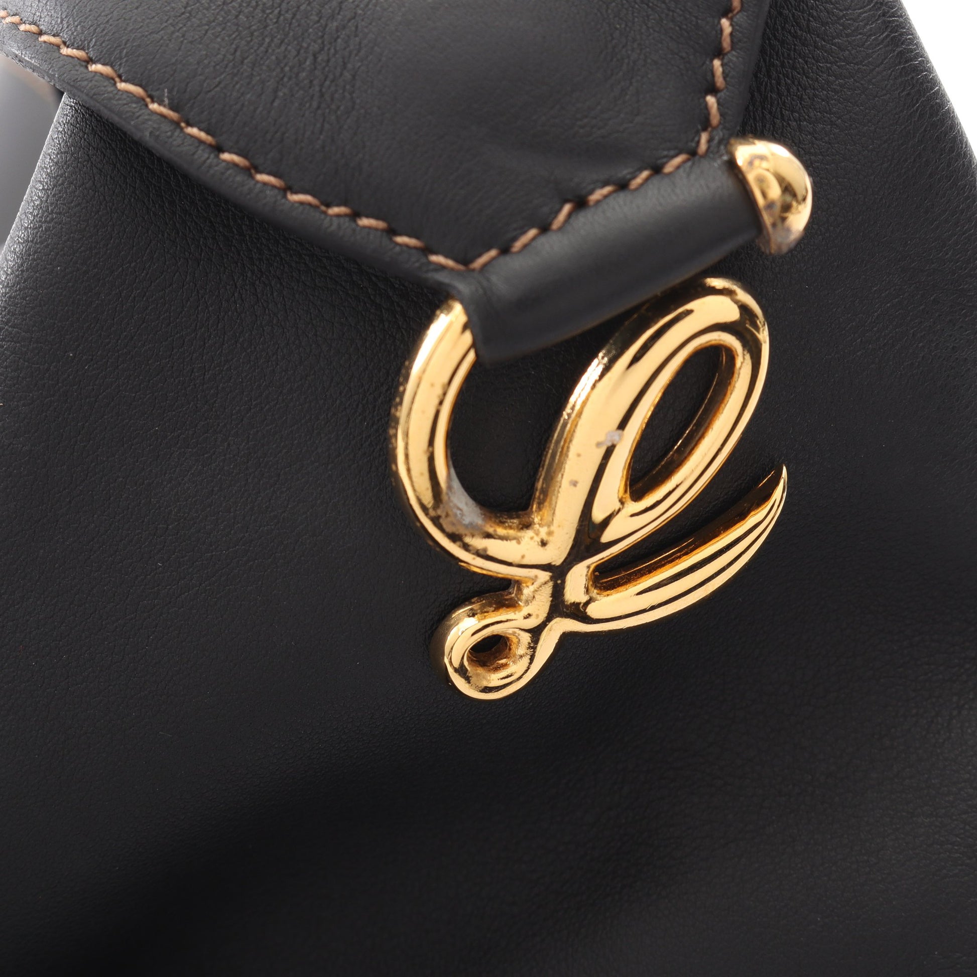 アントン ショルダーバッグ レザー ブラック ロエベ バッグ LOEWE