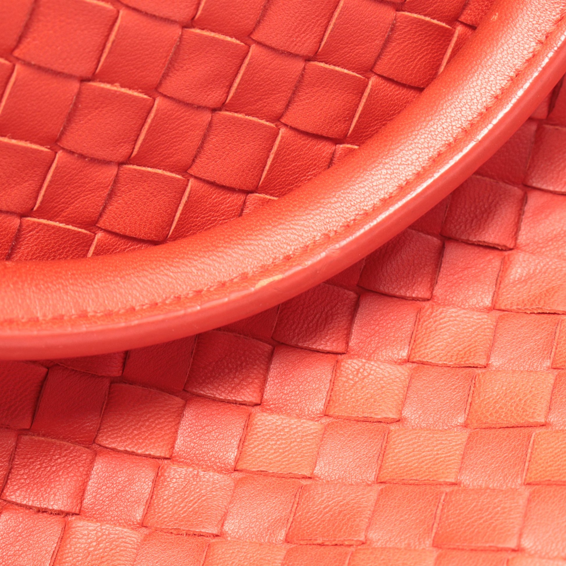 イントレチャート ハンドバッグ トートバッグ レザー オレンジレッド ボッテガヴェネタ バッグ BOTTEGA VENETA
