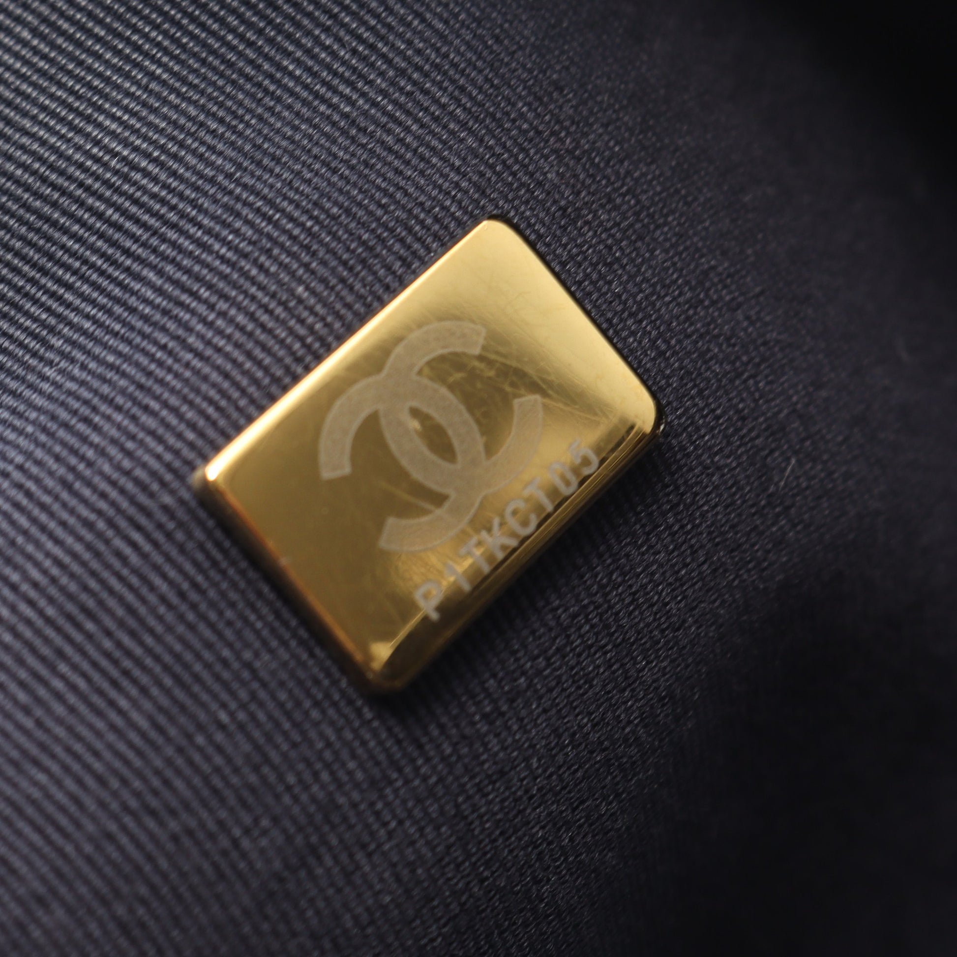マトラッセ チェーンショルダーバッグ ラムスキン ネイビー ゴールド金具 シャネル バッグ CHANEL