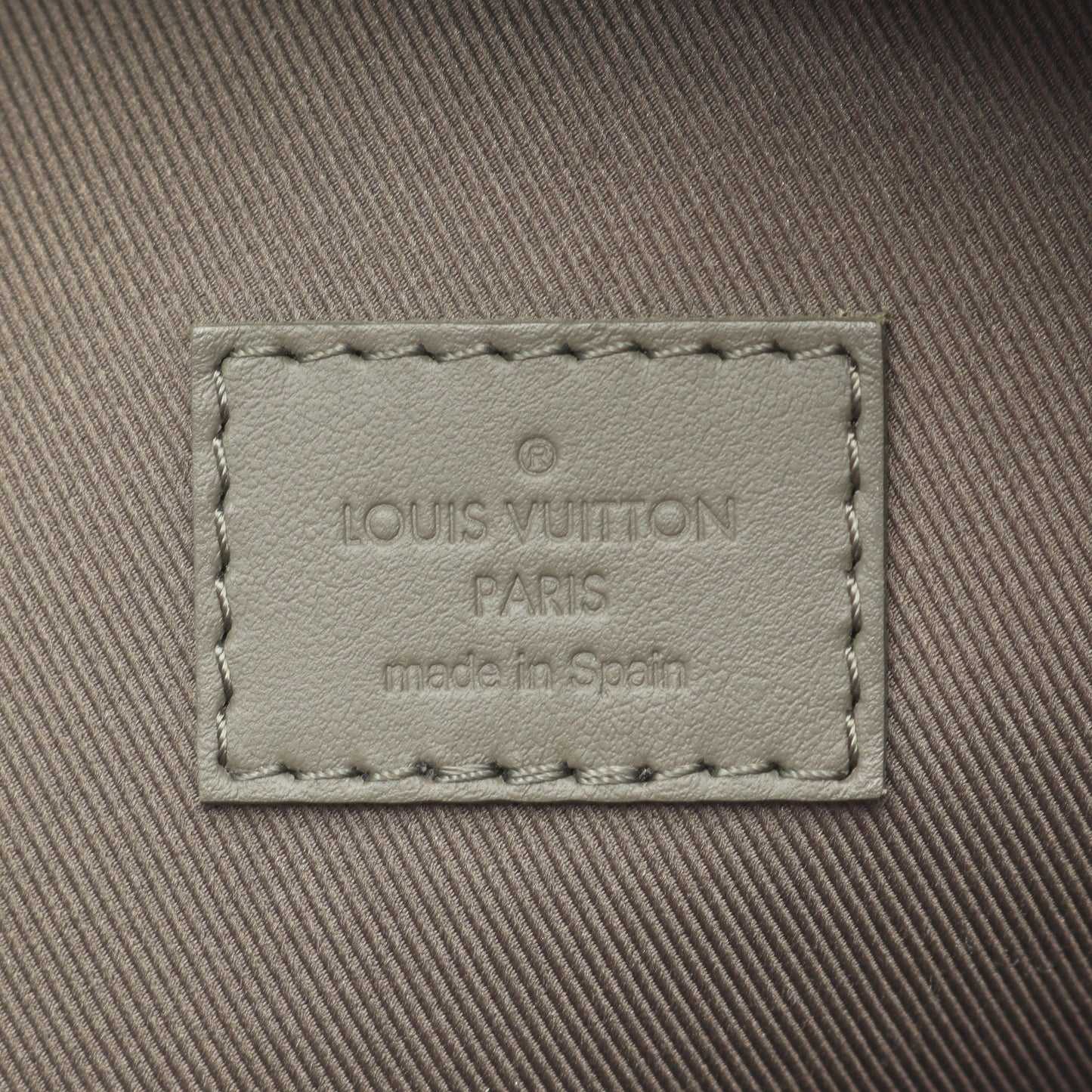 テイクオフ バックパック LVアエログラム カーキ バックパック リュックサック レザー カーキグリーン ルイヴィトン バッグ LOUIS VUITTON