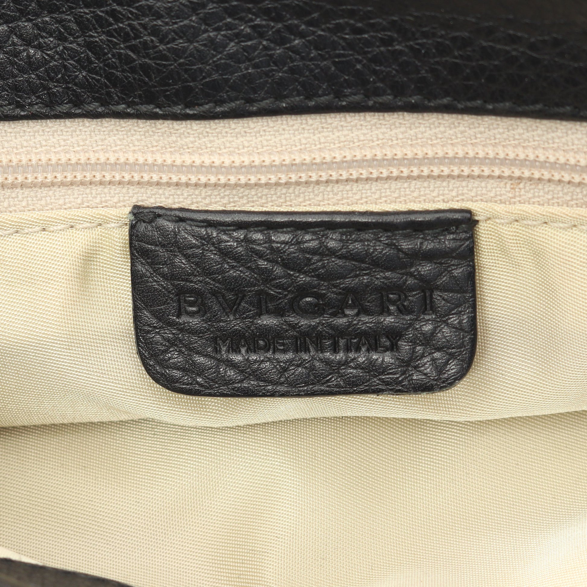 ロゴマニア ハンドバッグ キャンバス レザー ブラック 2WAY ブルガリ バッグ BVLGARI