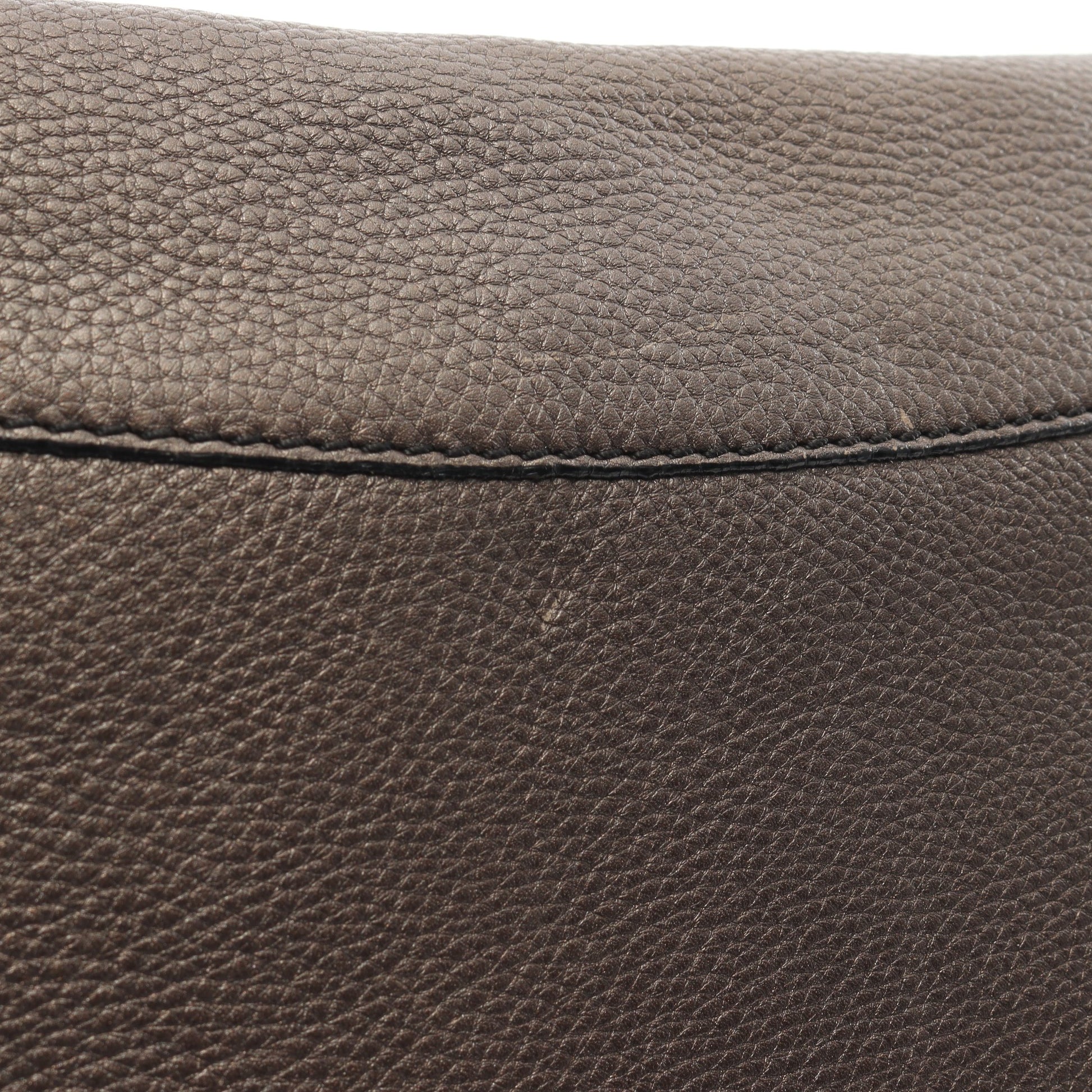 メッセンジャーバッグ ショルダーバッグ レザー ダークブラウン セリーヌ バッグ CELINE
