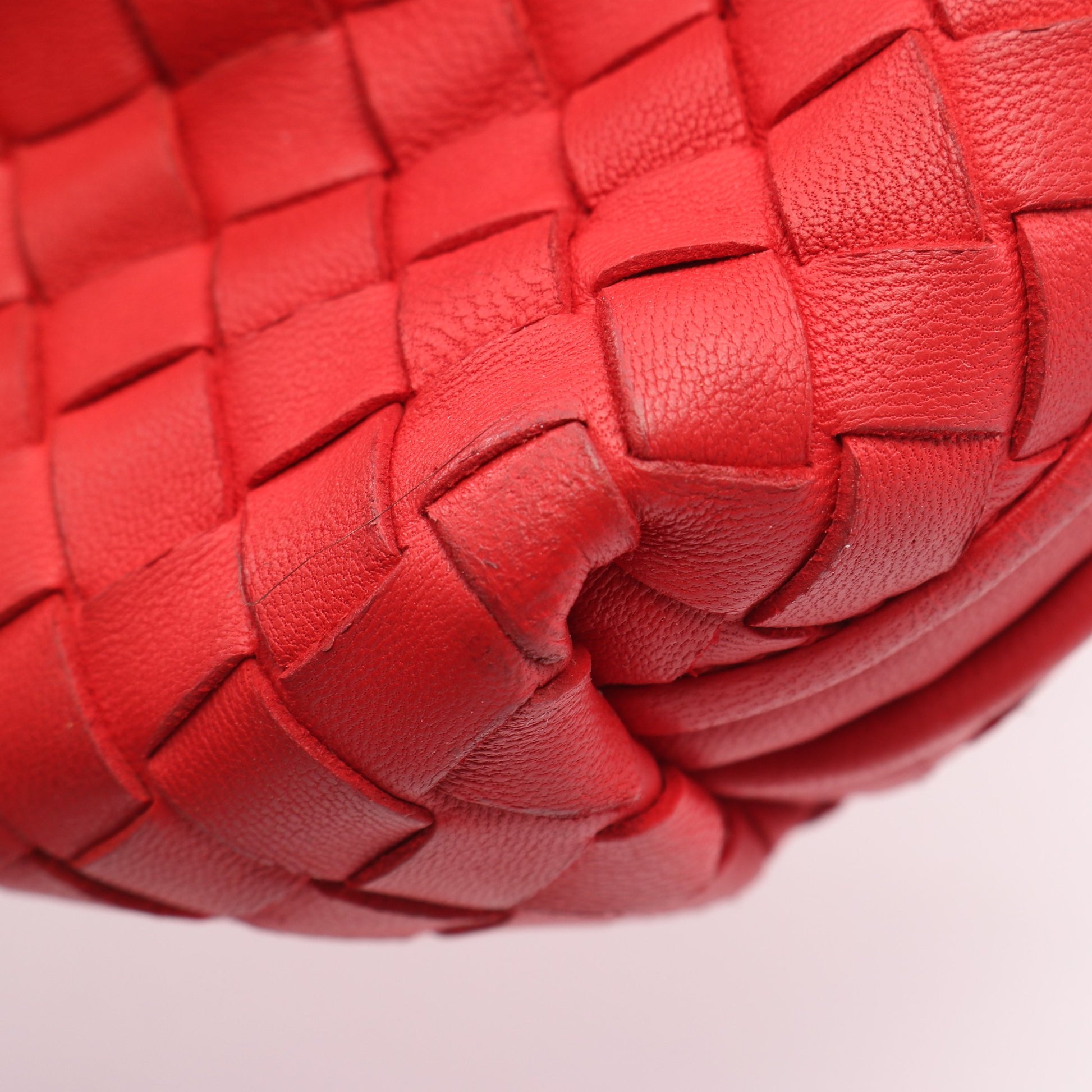 ノディーニ イントレチャート ショルダーバッグ レザー レッド ボッテガヴェネタ バッグ BOTTEGA VENETA
