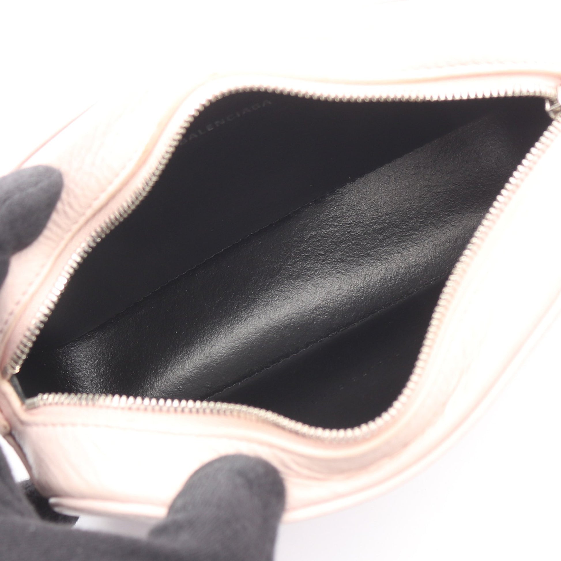 EVERYDAY CAMERA BAG XS エブリデイ カメラバッグ ショルダーバッグ レザー ライトピンク バレンシアガ バッグ BALENCIAGA