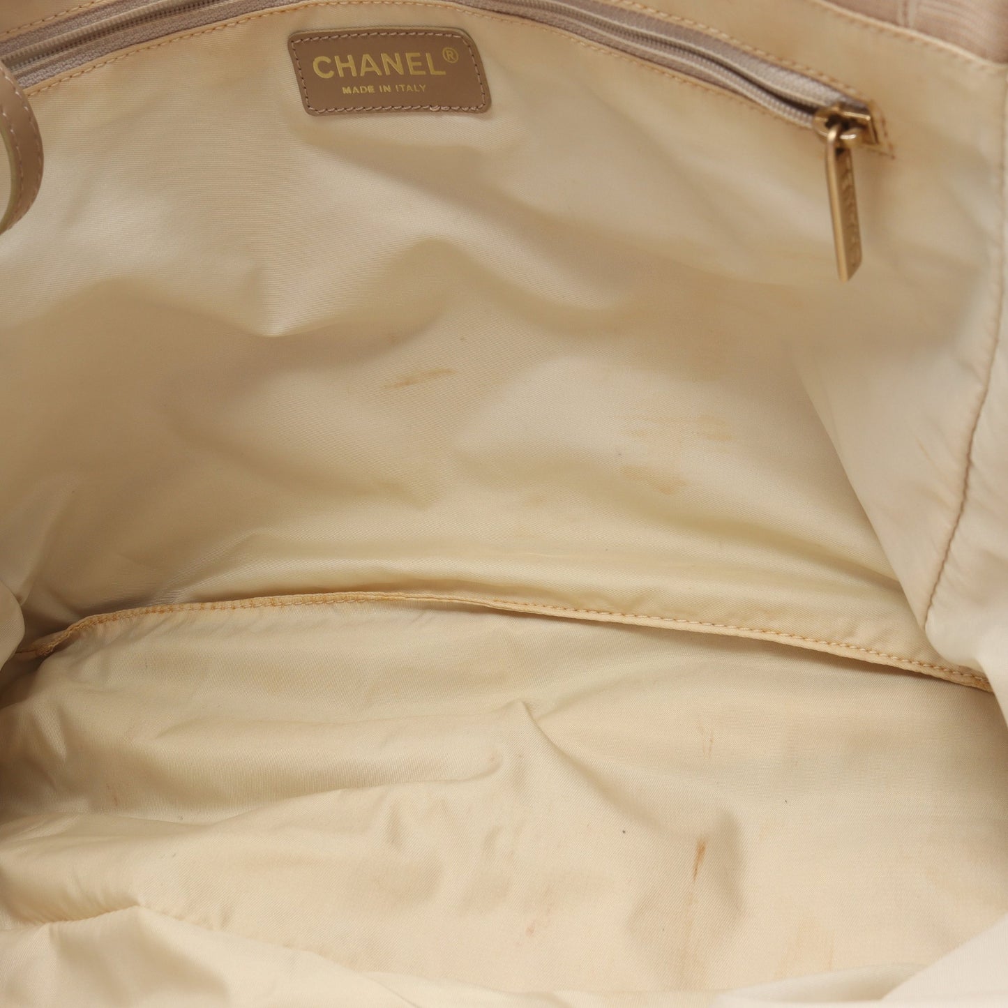 ニュートラベルラインMM ハンドバッグ トートバッグ ナイロンキャンバス レザー ベージュ ゴールド金具 シャネル バッグ CHANEL