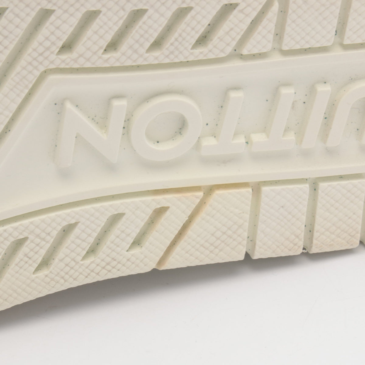 LOUIS VUITTON × NIGO トレイナーライン スニーカー レザー ホワイト レッド ルイヴィトン シューズ LOUIS VUITTON