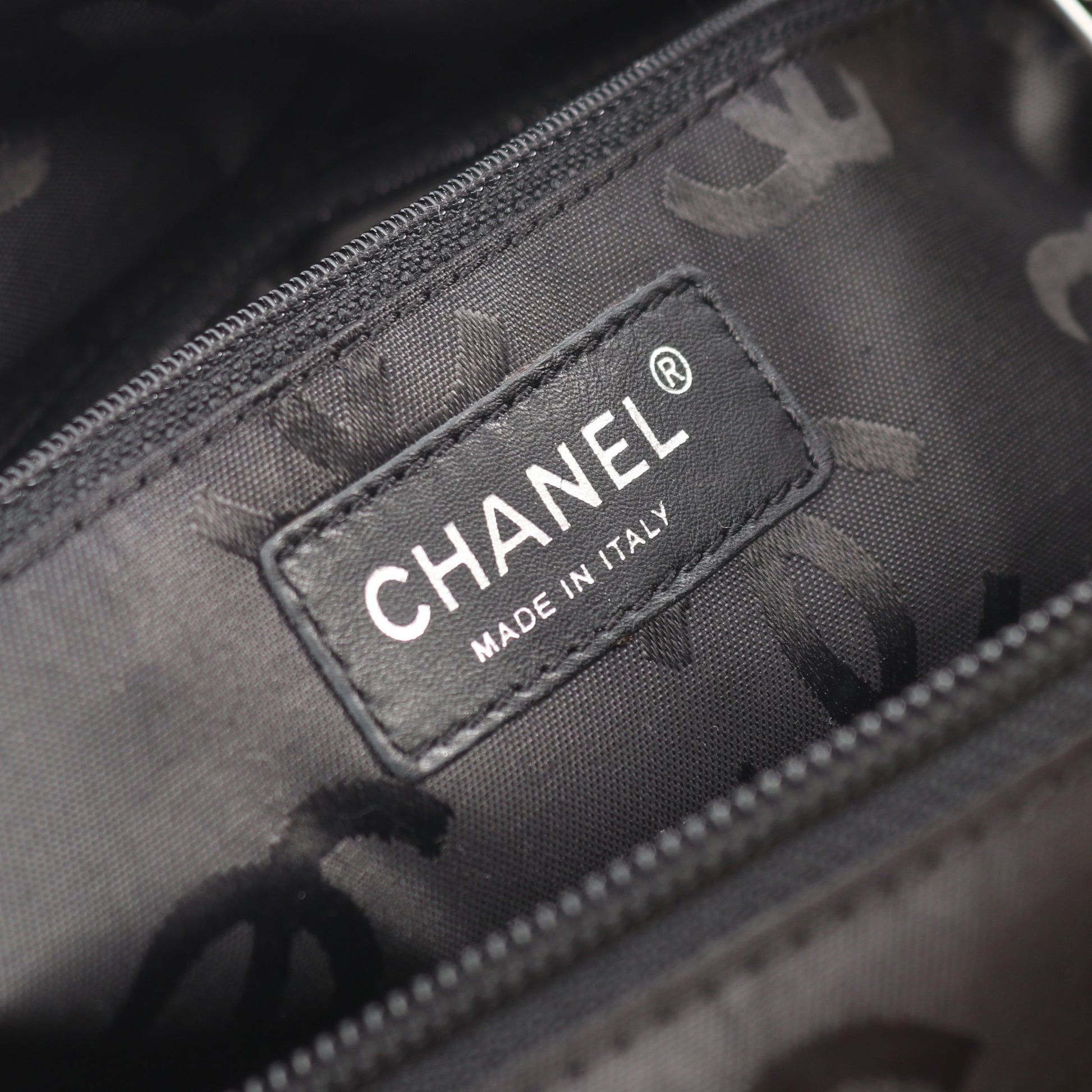 カンボンライン ラージ ショルダーバッグ トートバッグ レザー ベージュ ブラック シルバー金具 シャネル バッグ CHANEL