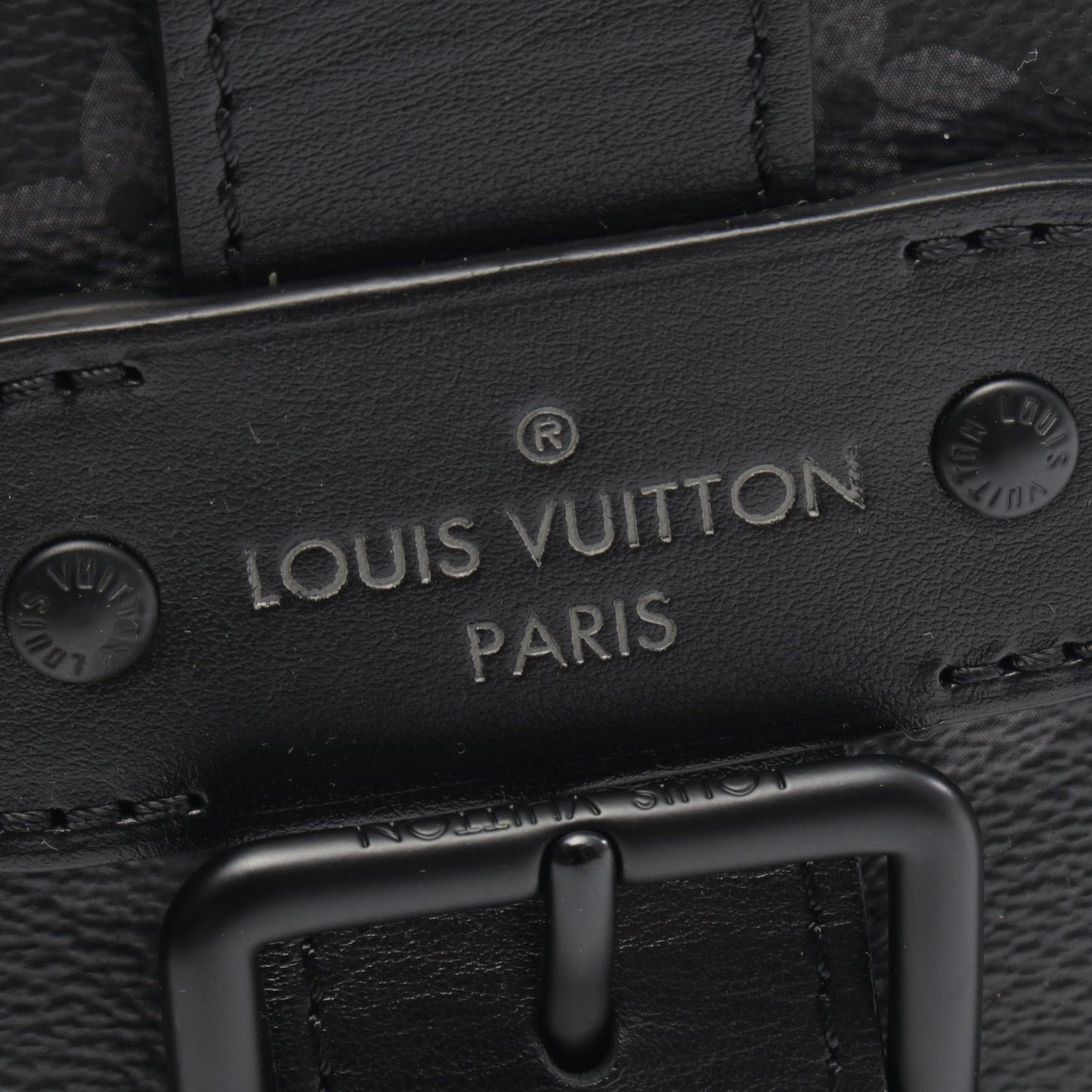 ソミュール メッセンジャー モノグラムエクリプス ショルダーバッグ PVC レザー ブラック ルイヴィトン バッグ LOUIS VUITTON