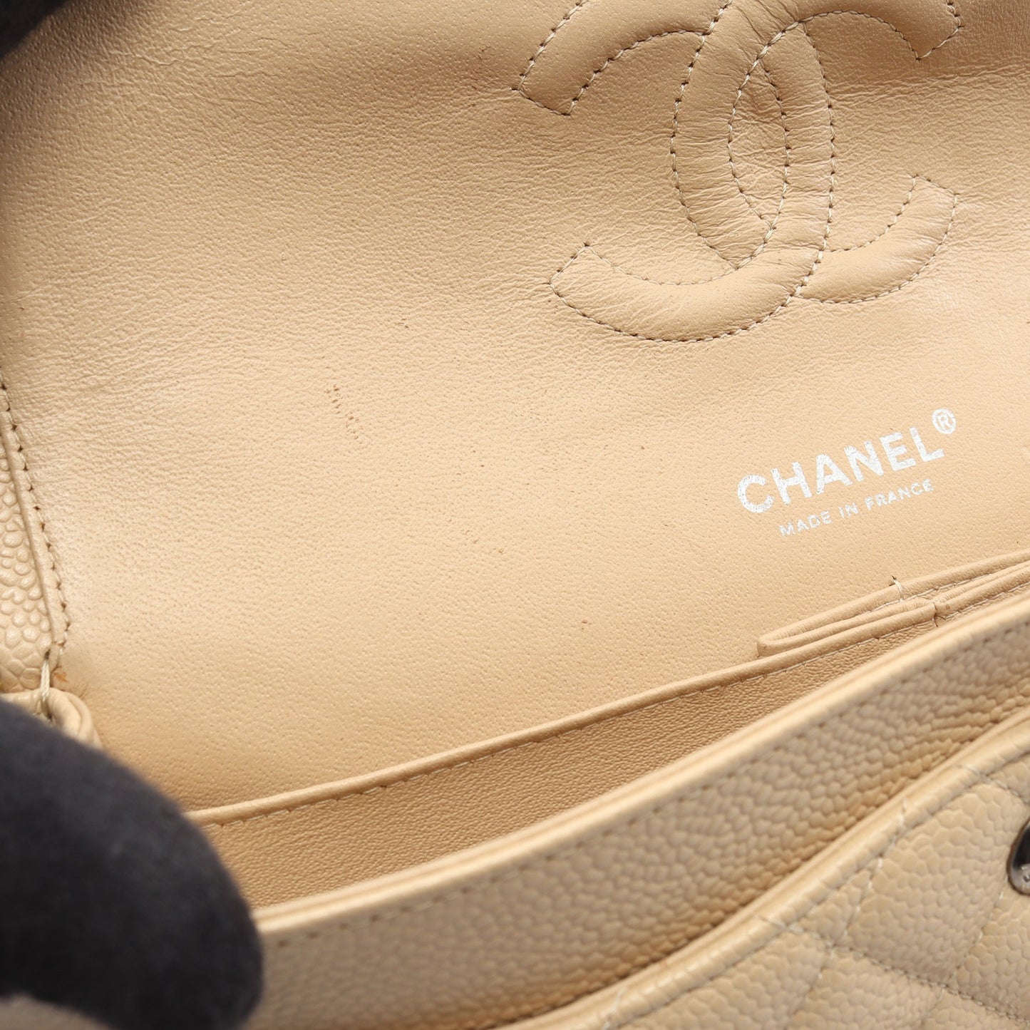 マトラッセ Wフラップ Wチェーンショルダーバッグ キャビアスキン ライトベージュ シルバー金具 シャネル バッグ CHANEL
