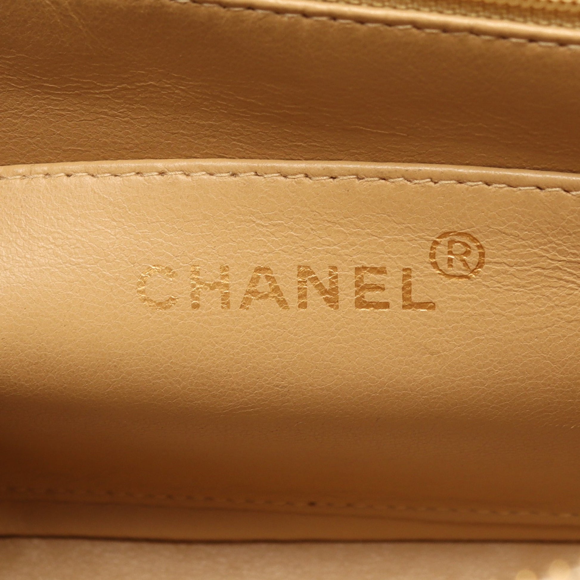 マトラッセ バックパック リュックサック ラムスキン ベージュ ゴールド金具 シャネル バッグ CHANEL