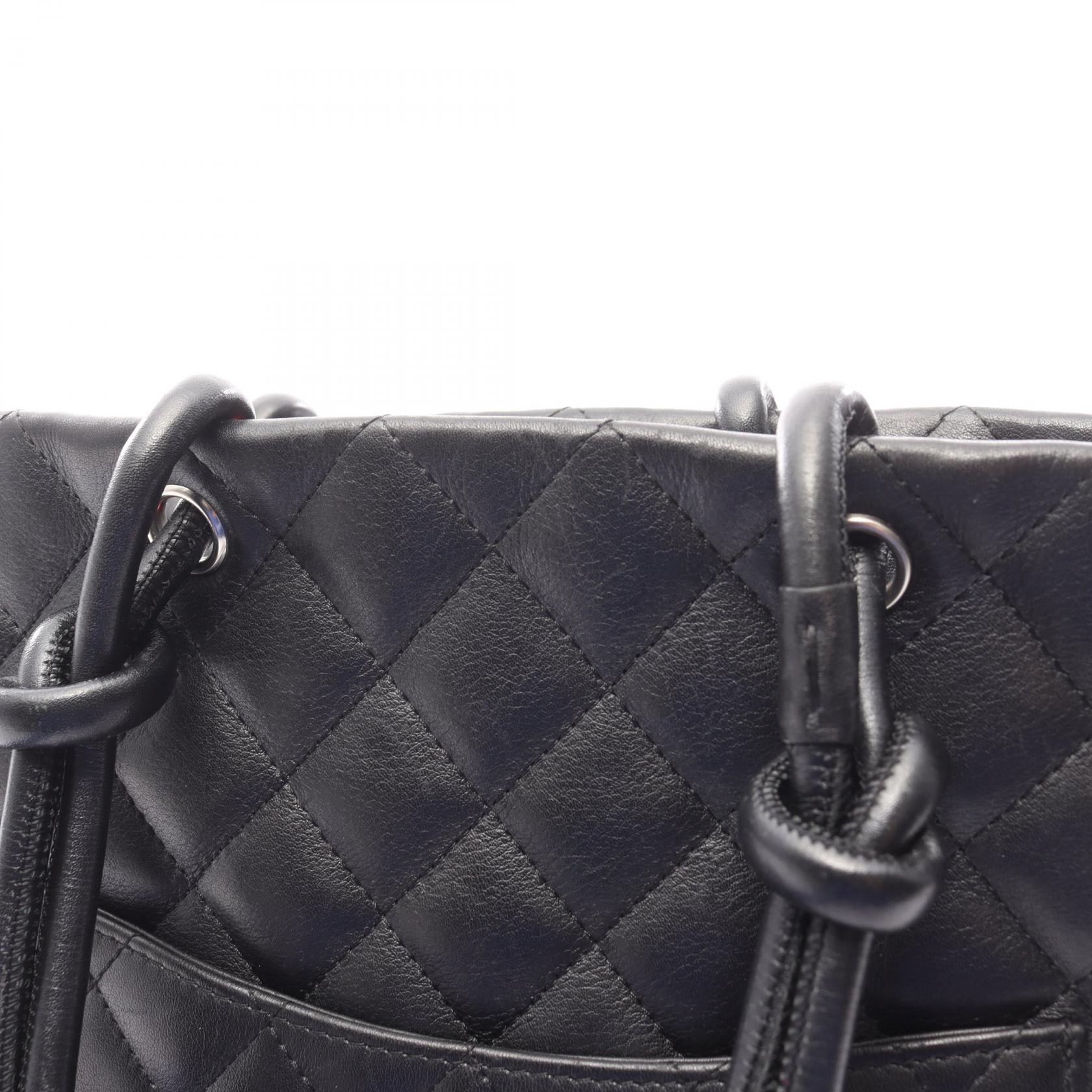 カンボンライン ミディアム ハンドバッグ トートバッグ レザー エナメルレザー ブラック シルバー金具 シャネル バッグ CHANEL