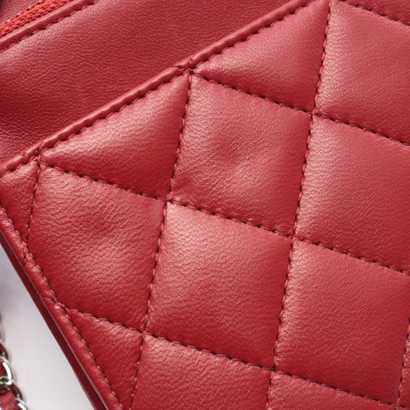 マトラッセ チェーンウォレット ラムスキン レッド シルバー金具 マトラッセ チェーンウォレット ラムスキン レッド シルバー金具