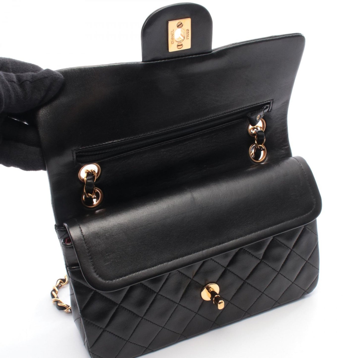 マトラッセ Wフラップ Wチェーンショルダーバッグ ラムスキン ブラック ゴールド金具 シャネル バッグ CHANEL