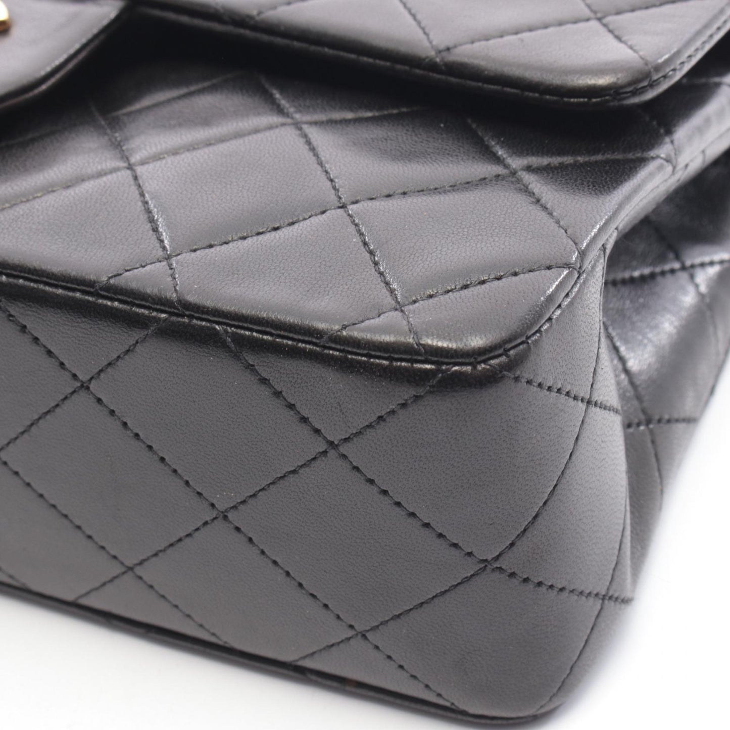 マトラッセ Wフラップ Wチェーンショルダーバッグ ラムスキン ブラック ゴールド金具 シャネル バッグ CHANEL
