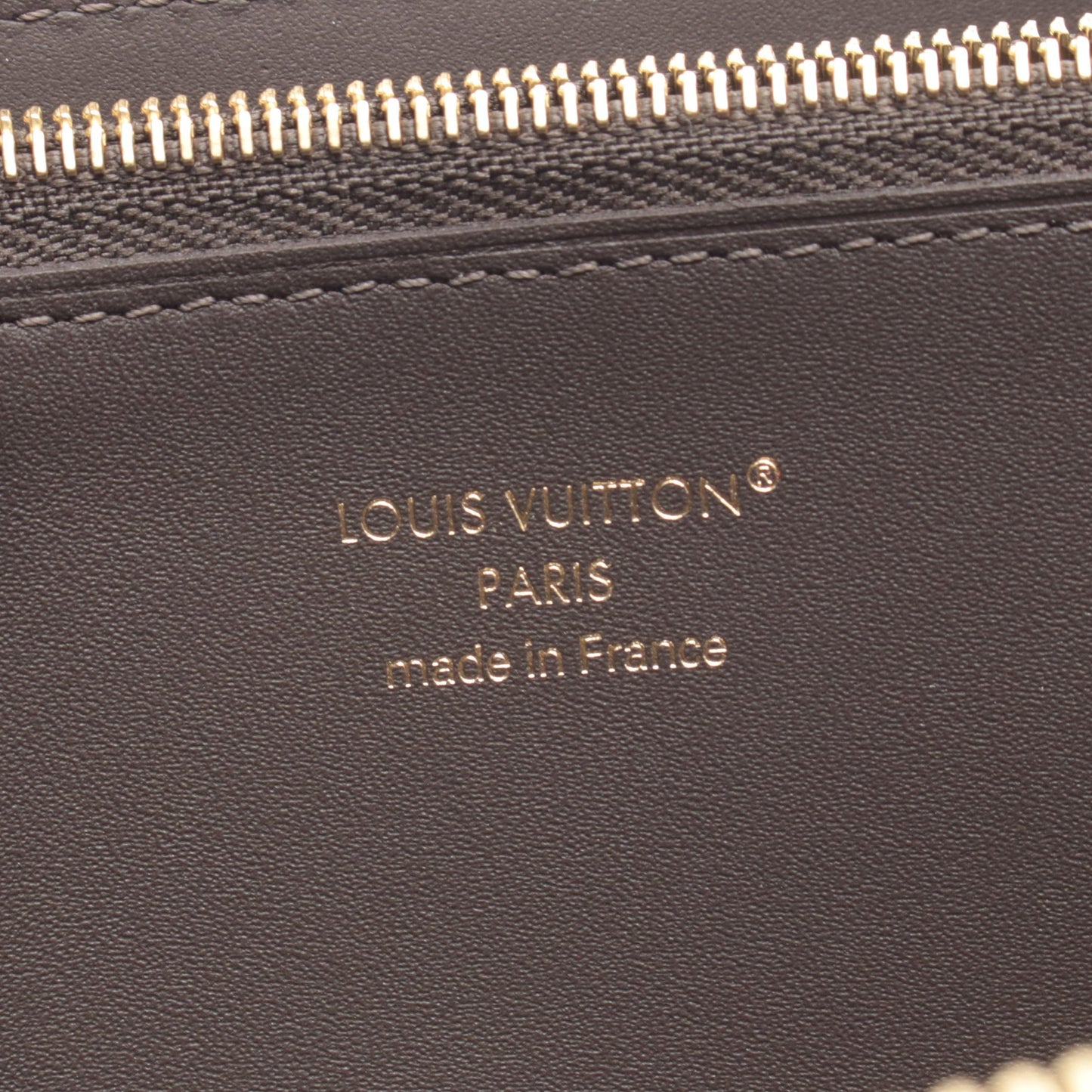 ポルトフォイユ コメット ガレ L字ファスナー長財布 トリヨンレザー グレーベージュ ルイヴィトン 財布・小物 LOUIS VUITTON