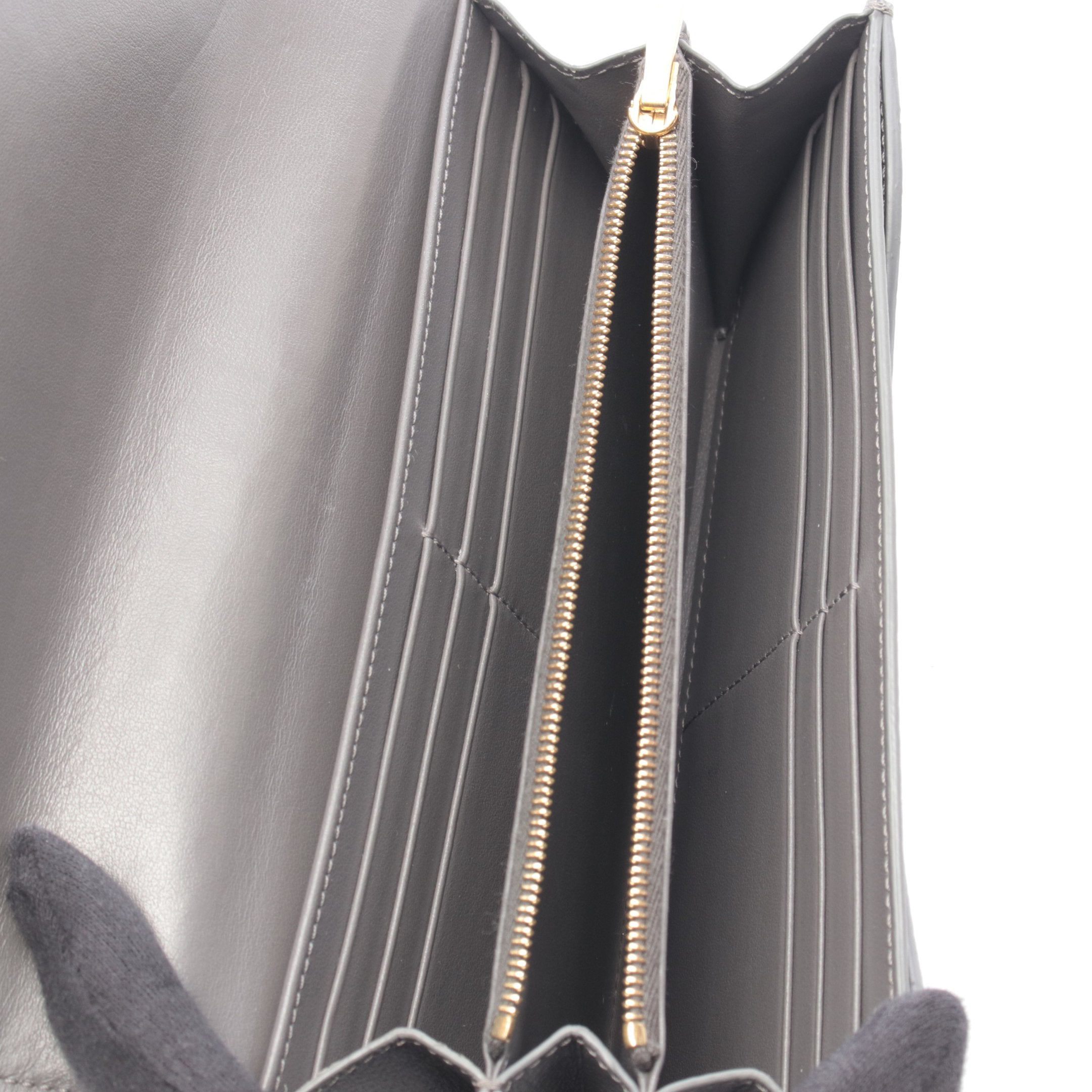 ラージフラップウォレット 二つ折り長財布 レザー グレー セリーヌ – RECLO