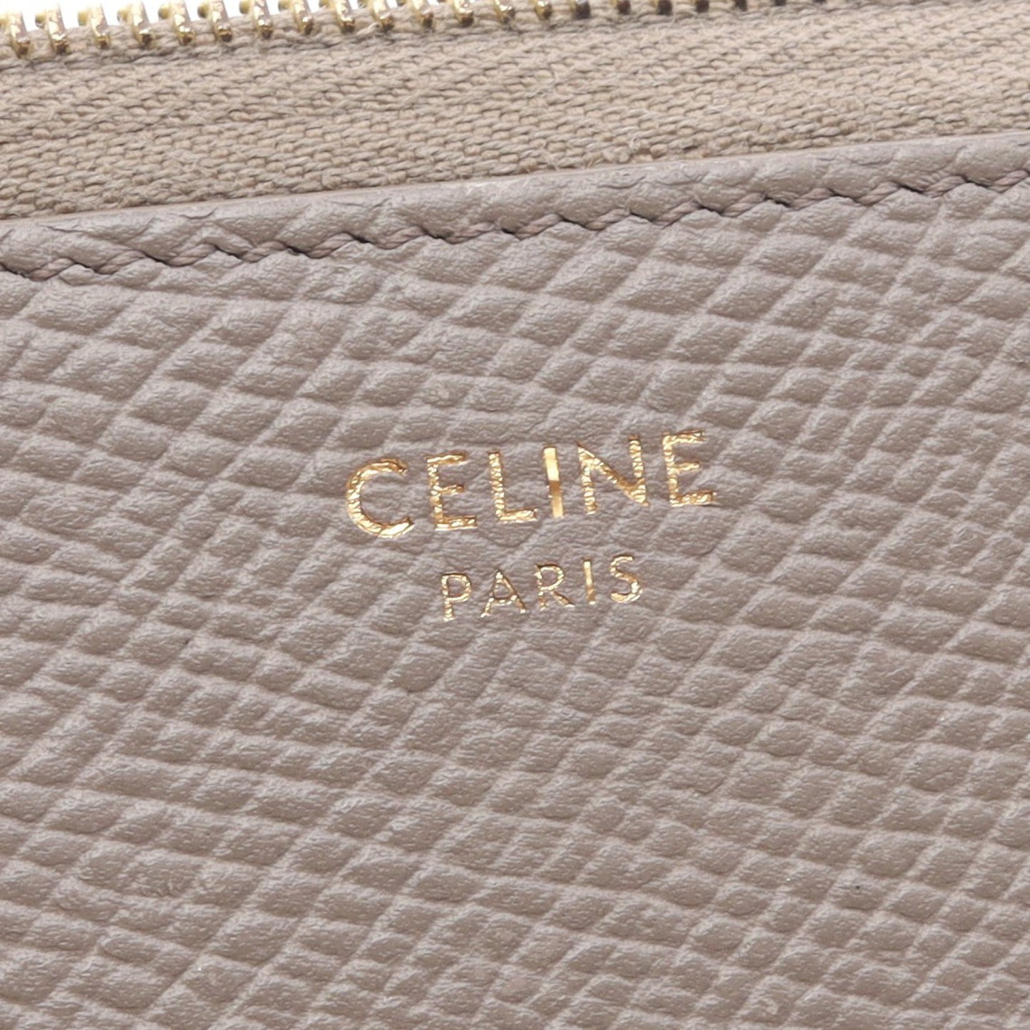 ラウンドファスナー長財布 レザー グレーベージュ セリーヌ 財布・小物 CELINE
